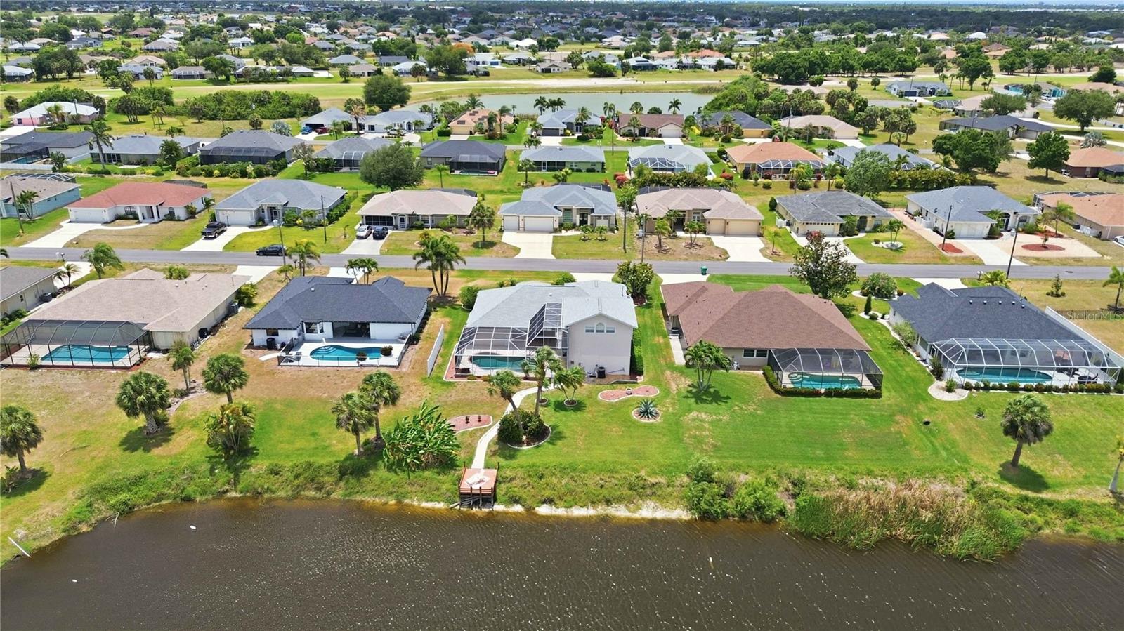 63 CLUBHOUSE RD, ROTONDA WEST, FL, 33947