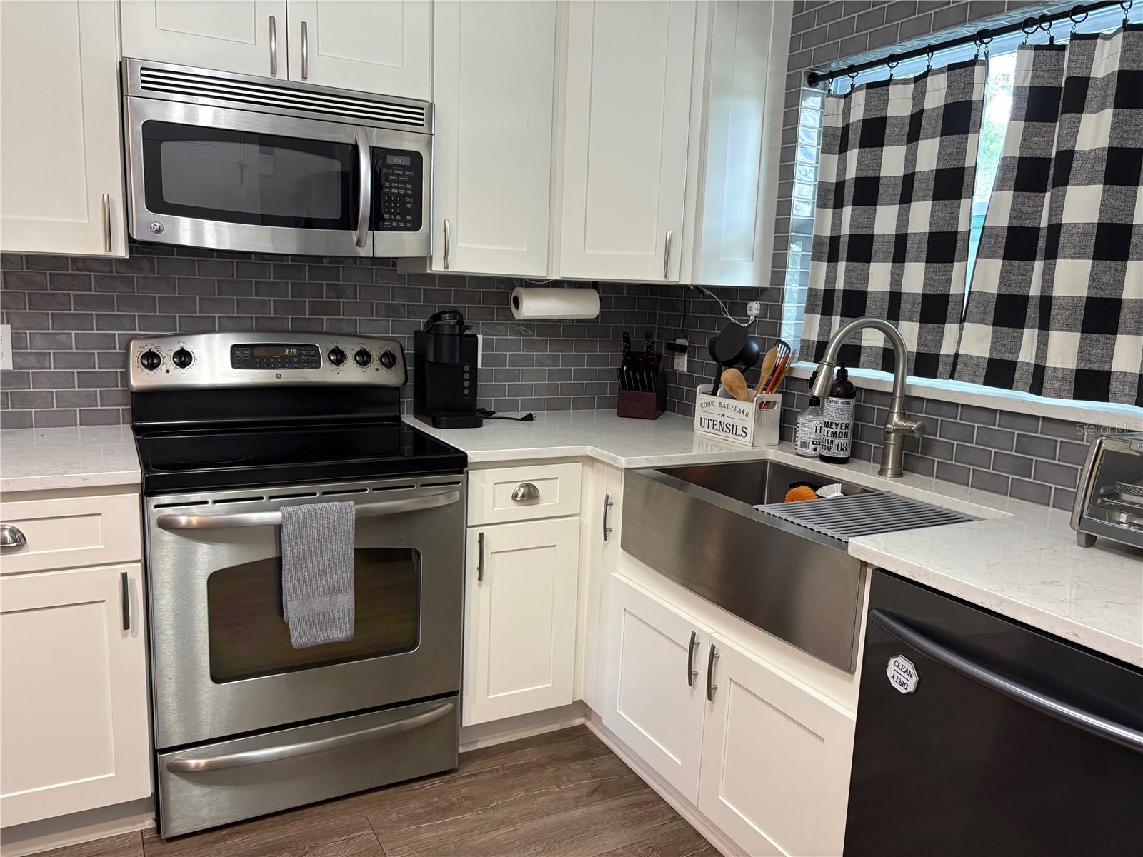 10010 GANNON LN, ORLANDO, FL, 32821