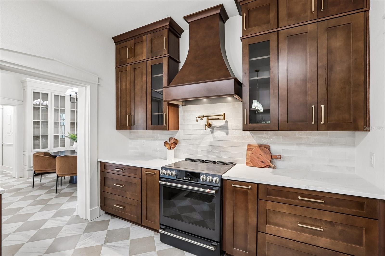 1012 MORFIELD LN, BRANDON, FL, 33511