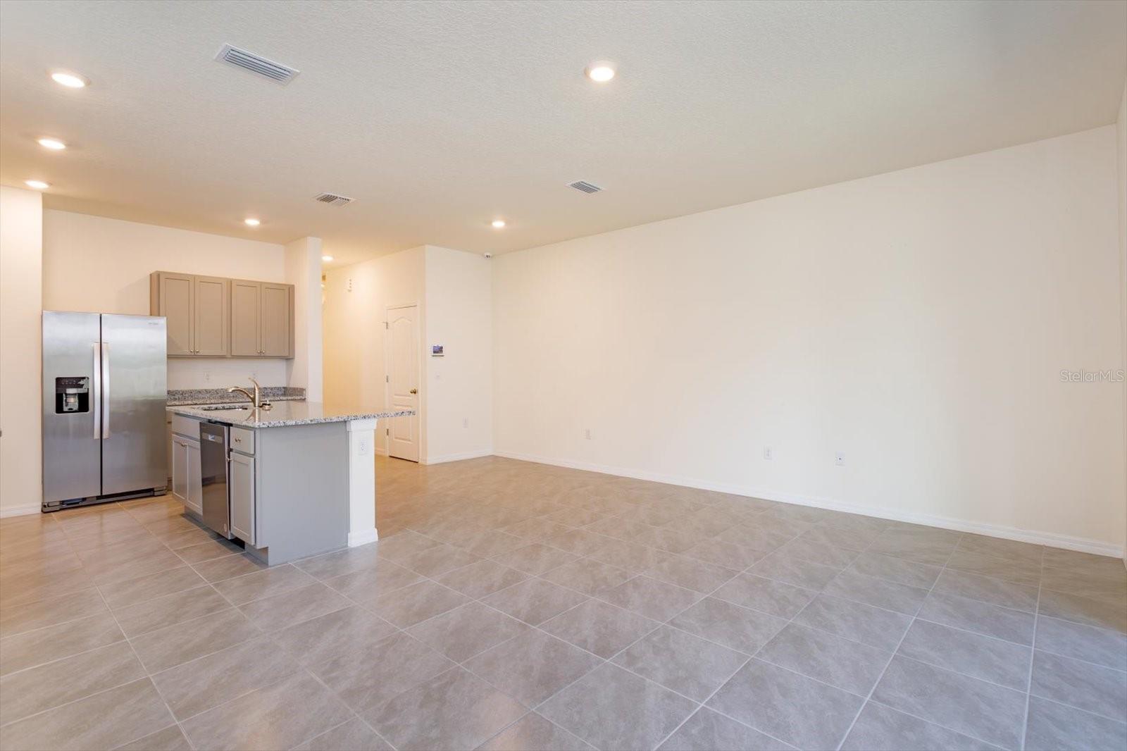 1246 LIDO DR, HOWEY IN THE HILLS, FL, 34737