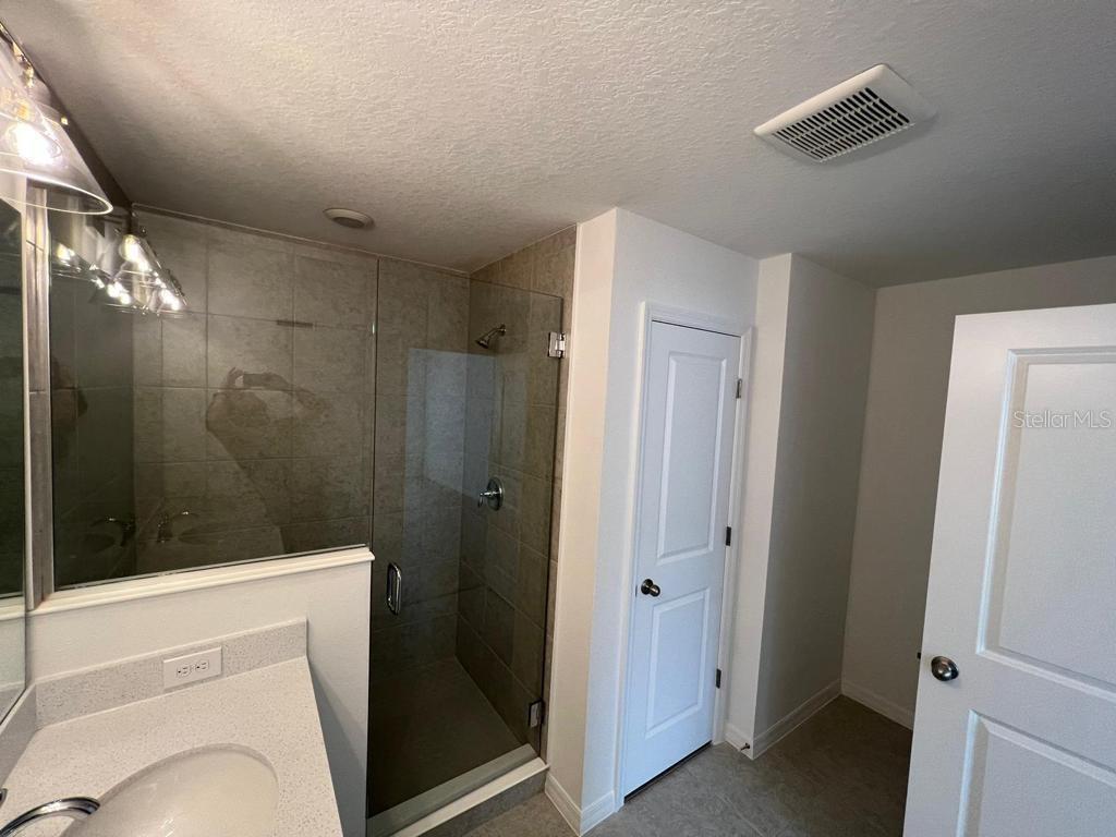 828 LONGBOAT DR, DAVENPORT, FL, 33896