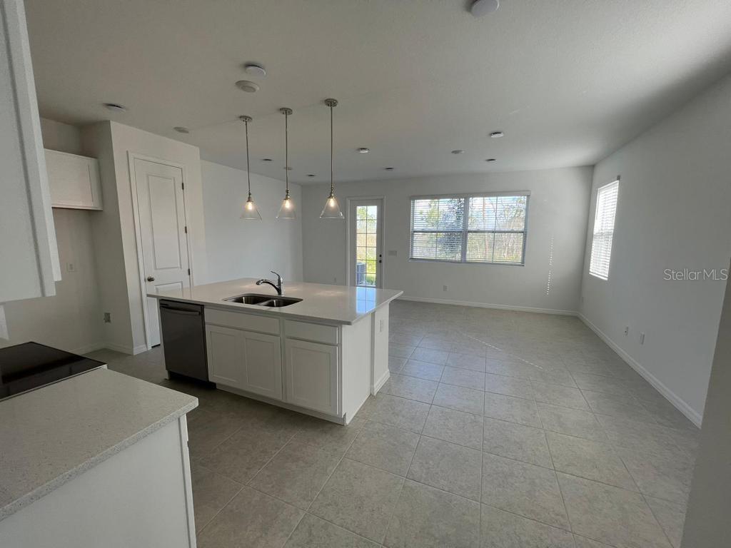 828 LONGBOAT DR, DAVENPORT, FL, 33896