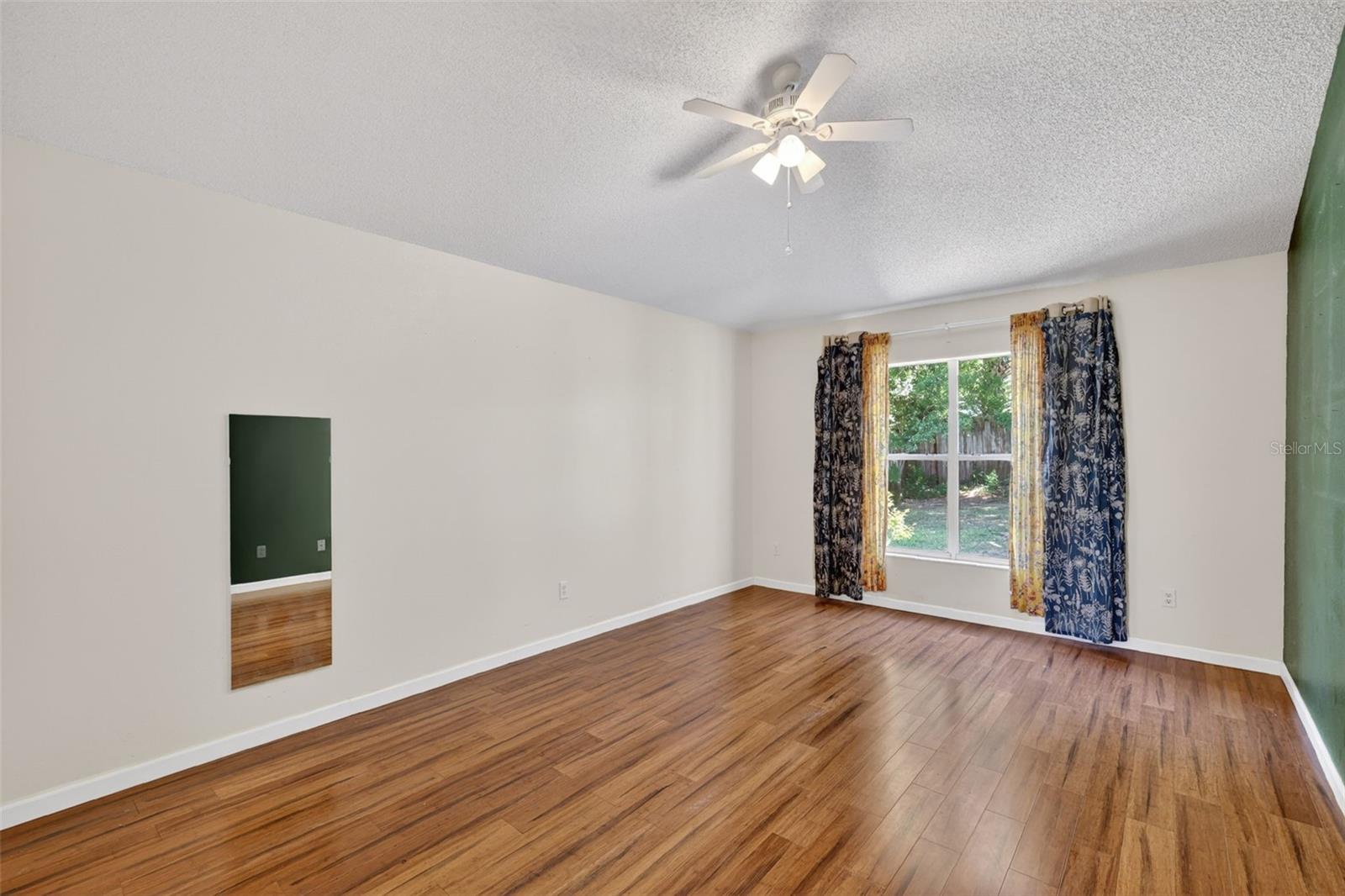 131 MADRONA DR, EUSTIS, FL, 32726