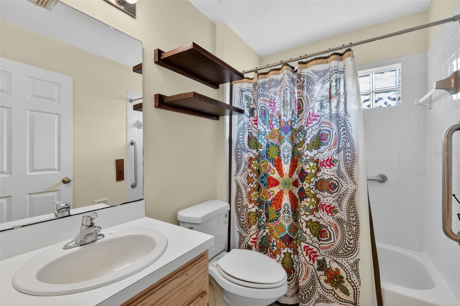 131 MADRONA DR, EUSTIS, FL, 32726