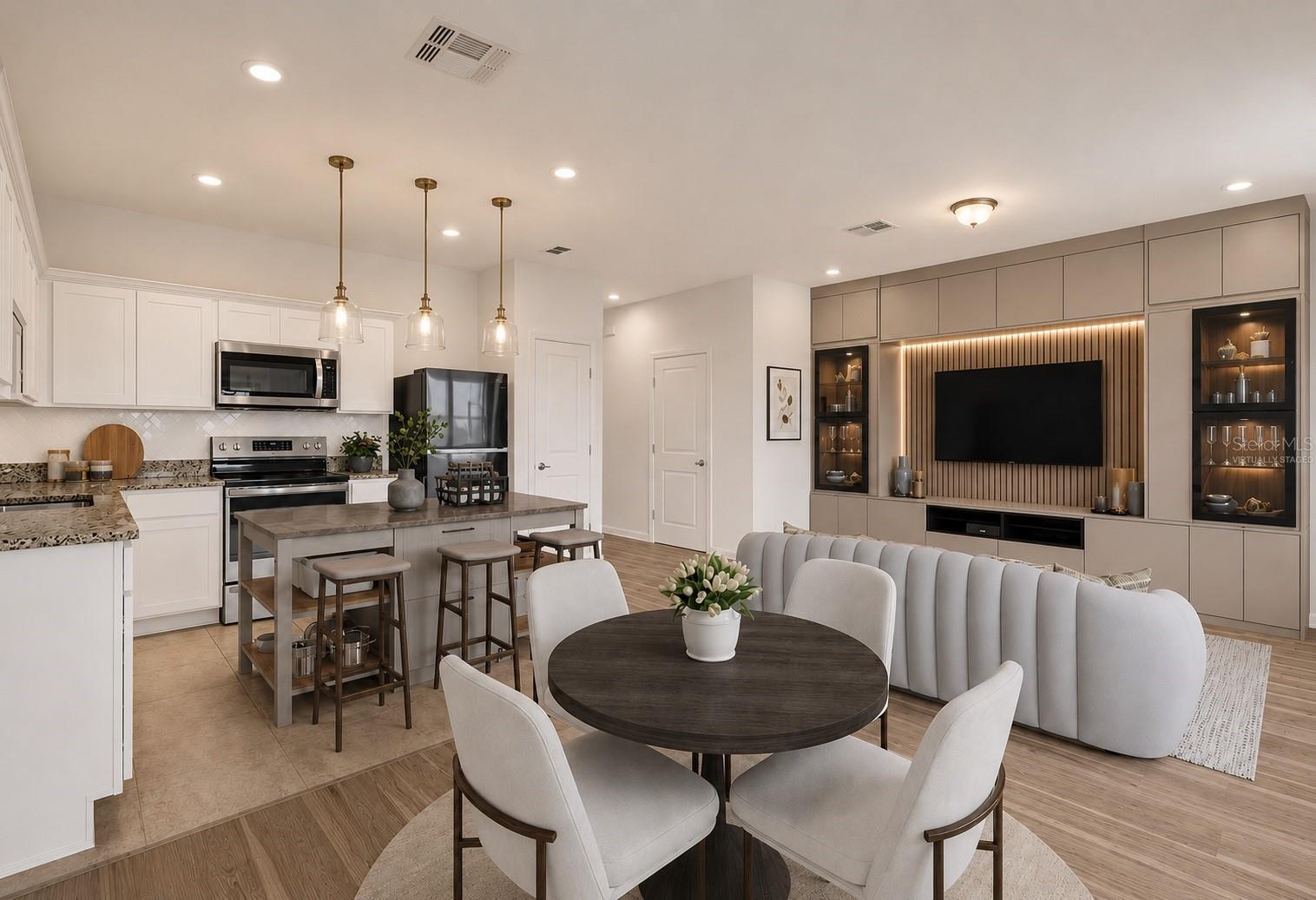 1024 APPLETON ST, DAVENPORT, FL, 33837