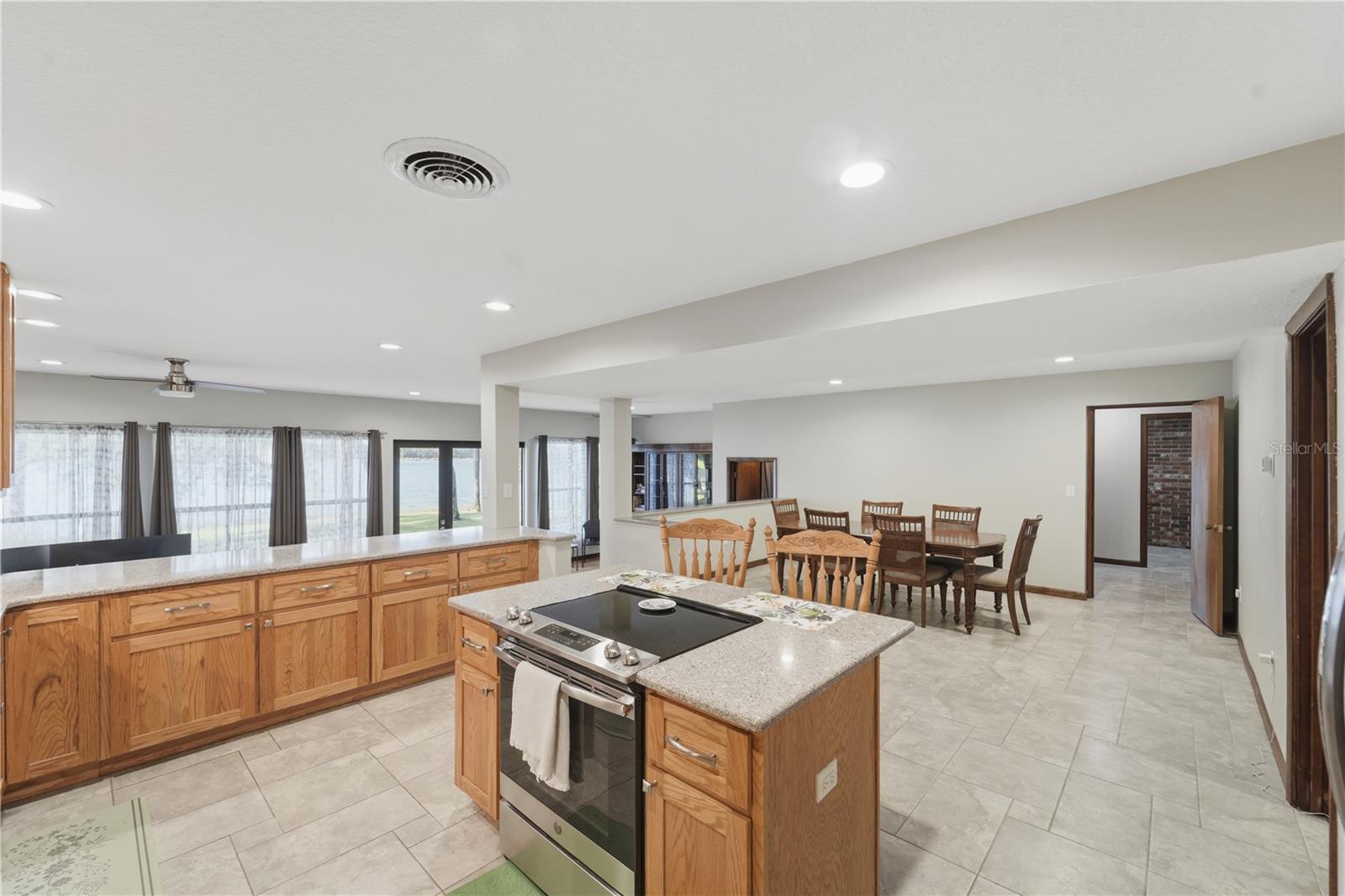 807 BAY TREE CIR, DELAND, FL, 32724