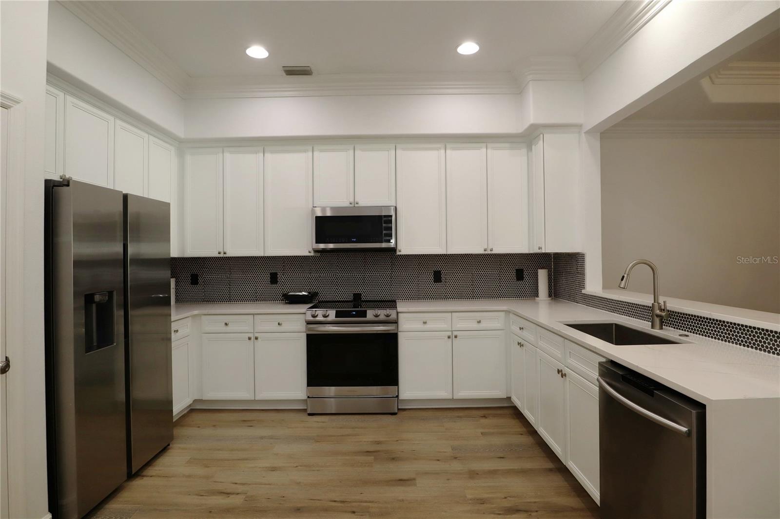8248 TIVOLI DR, ORLANDO, FL, 32836