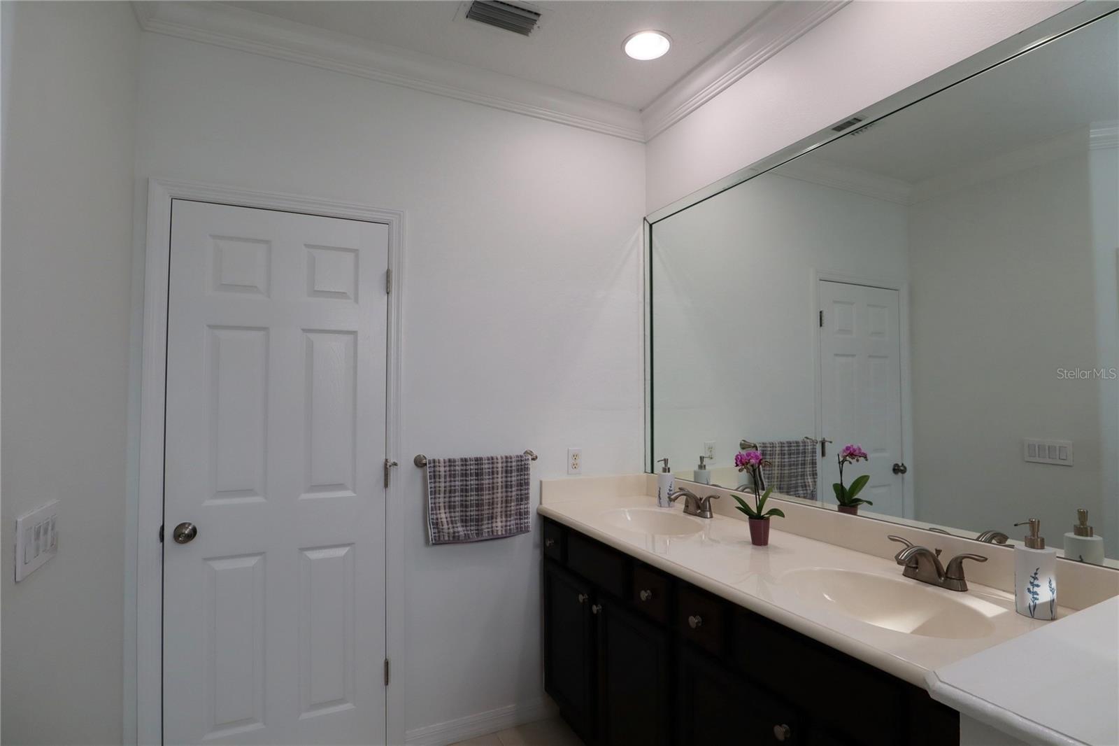 8248 TIVOLI DR, ORLANDO, FL, 32836