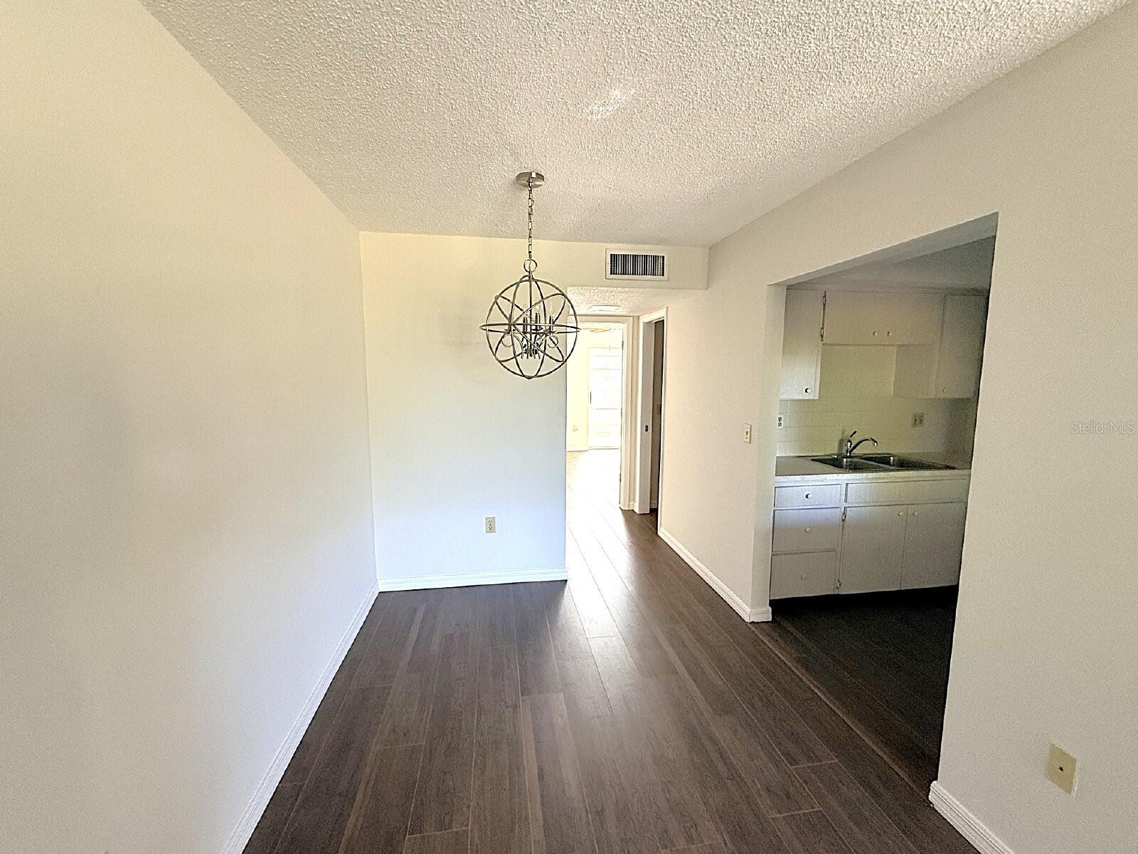 2 QUAILS RUN BLVD #8, ENGLEWOOD, FL, 34223
