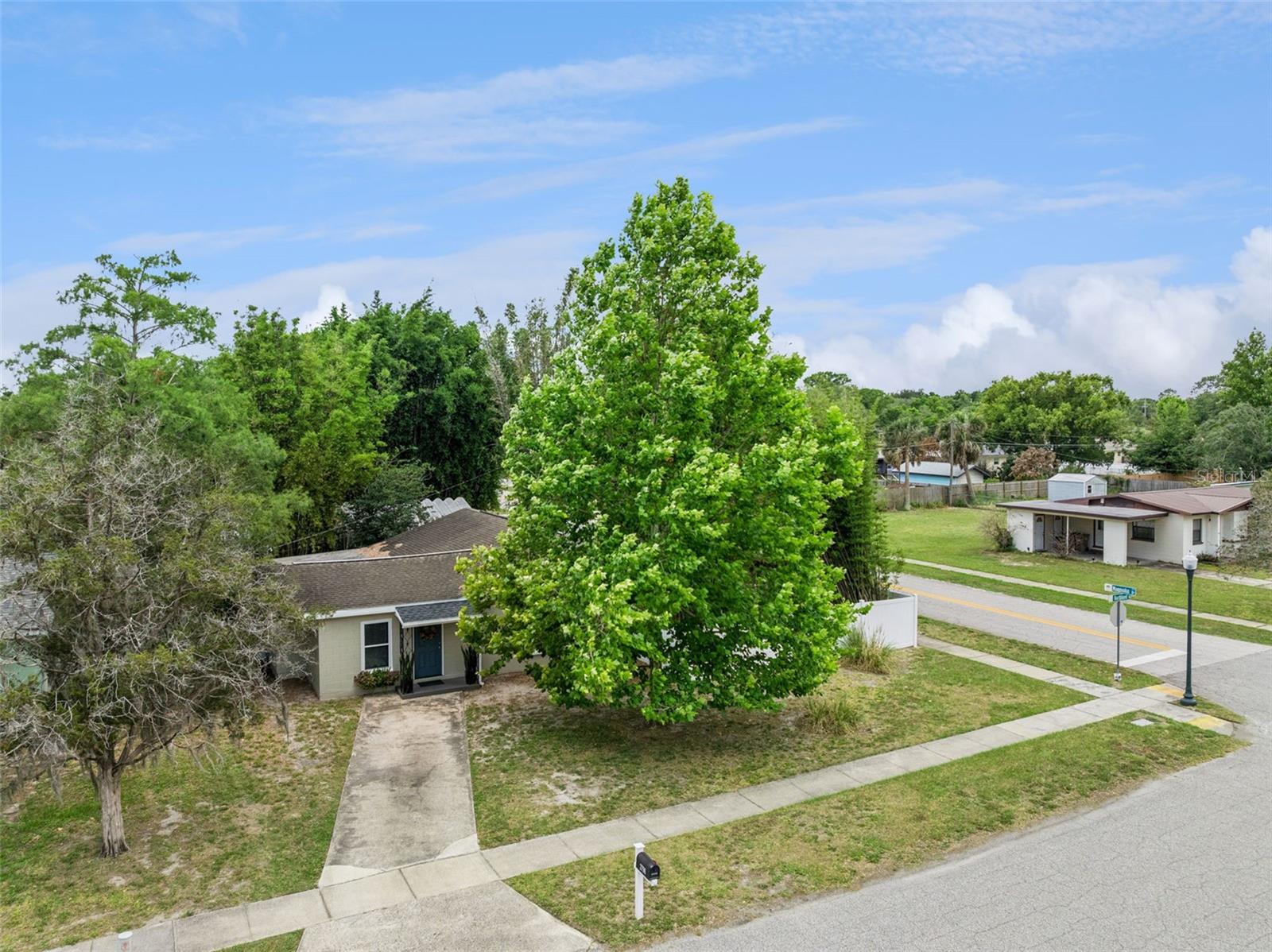2796 NORTHLAND RD, MOUNT DORA, FL, 32757