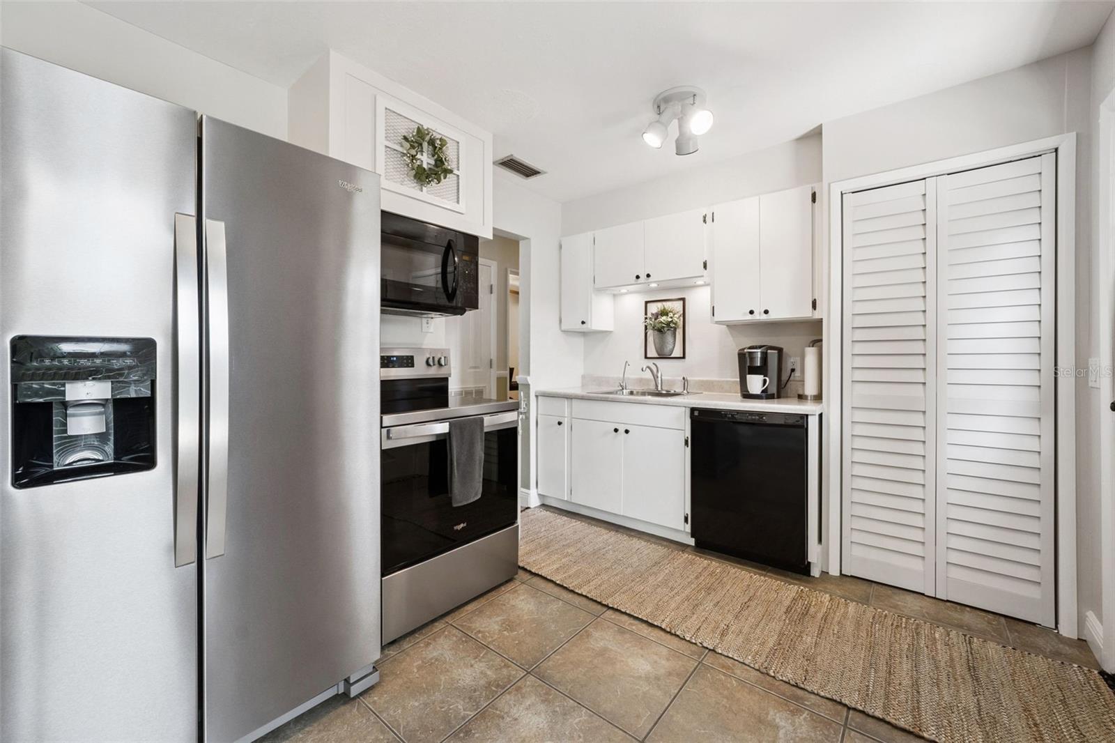 2796 NORTHLAND RD, MOUNT DORA, FL, 32757