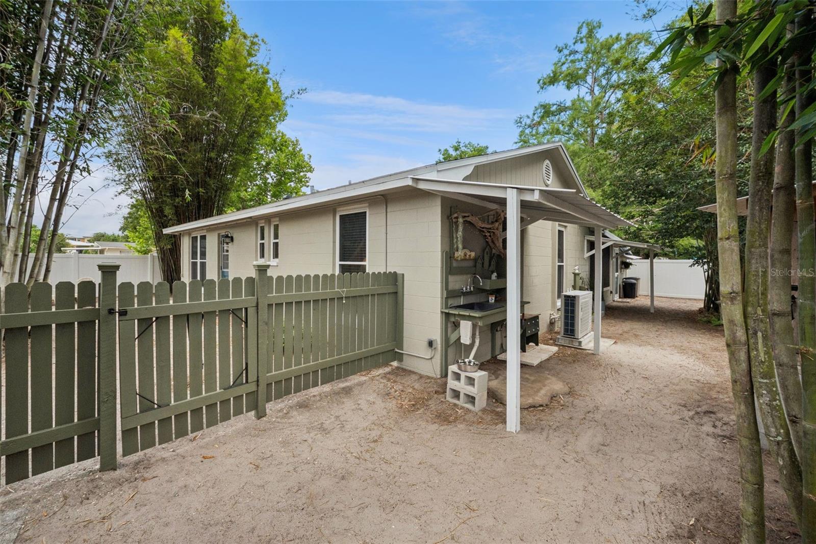 2796 NORTHLAND RD, MOUNT DORA, FL, 32757