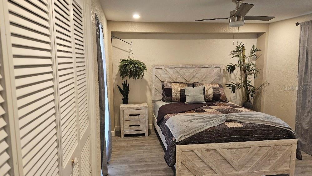 250 CHAMBER ST NW, PORT CHARLOTTE, FL, 33948