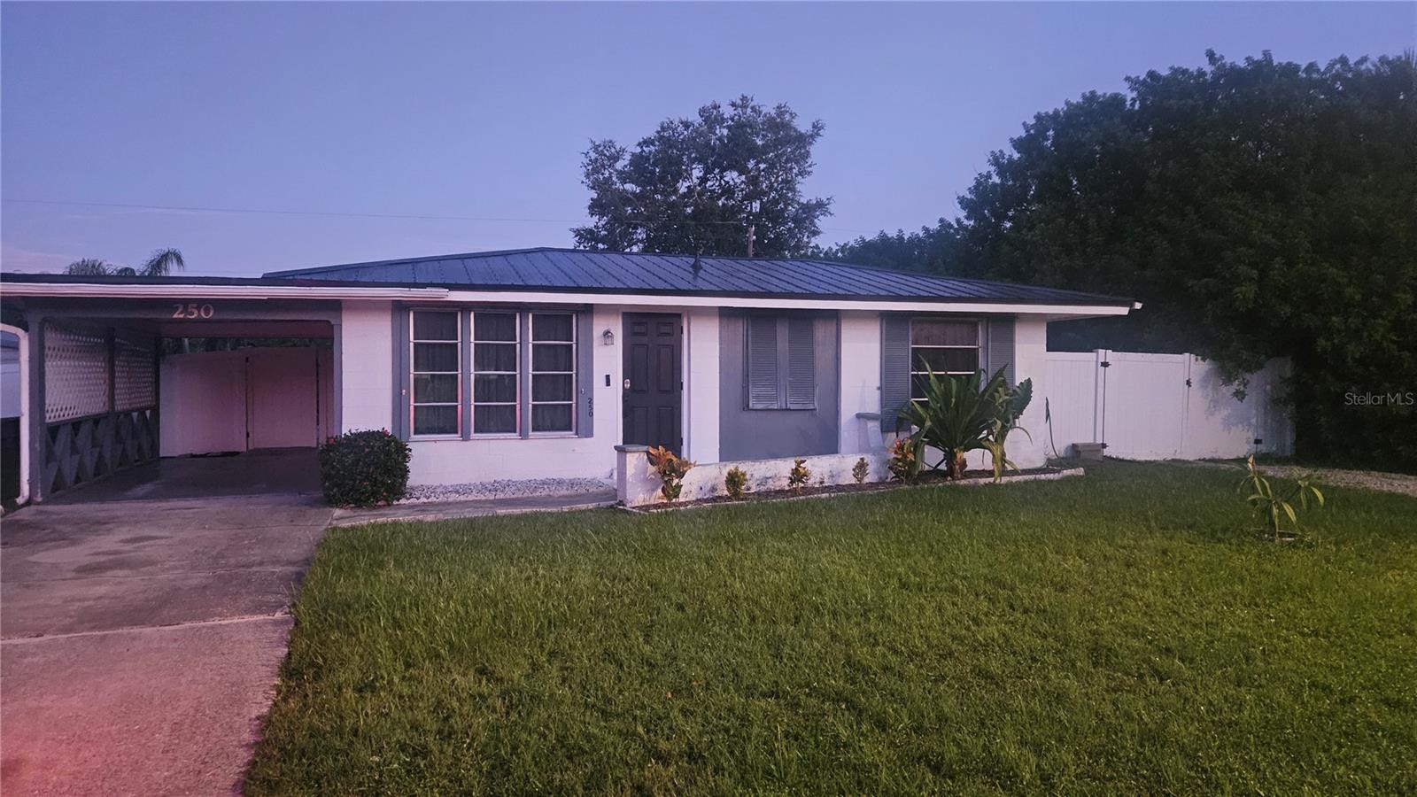 250 CHAMBER ST NW, PORT CHARLOTTE, FL, 33948