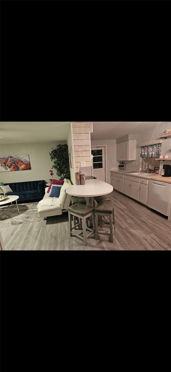 250 CHAMBER ST NW, PORT CHARLOTTE, FL, 33948