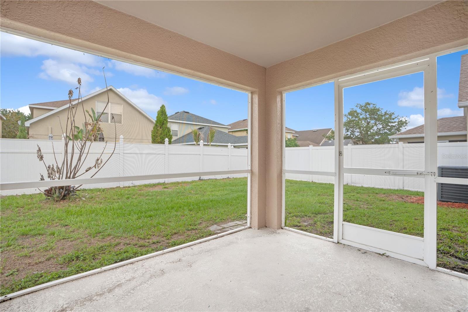 12012 CITRUS LEAF DR, GIBSONTON, FL, 33534