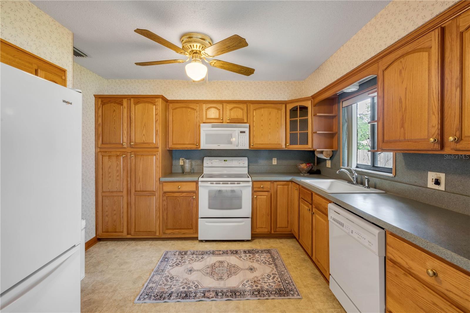 1923 SABAL PALM DR, EDGEWATER, FL, 32141
