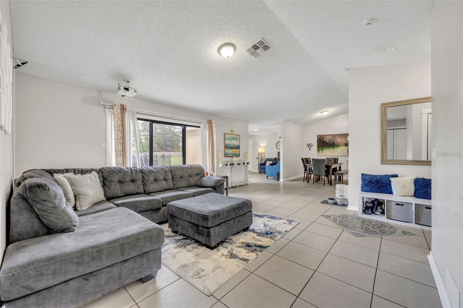 832 VALNERA CT, KISSIMMEE, FL, 34758