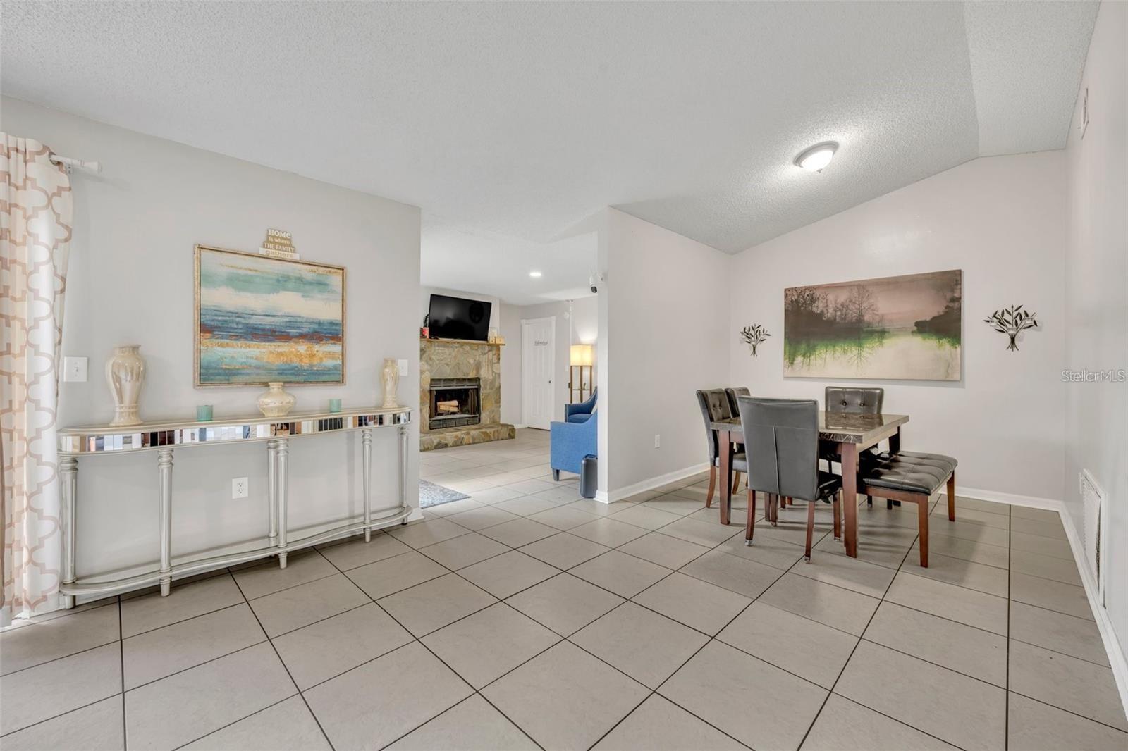 832 VALNERA CT, KISSIMMEE, FL, 34758
