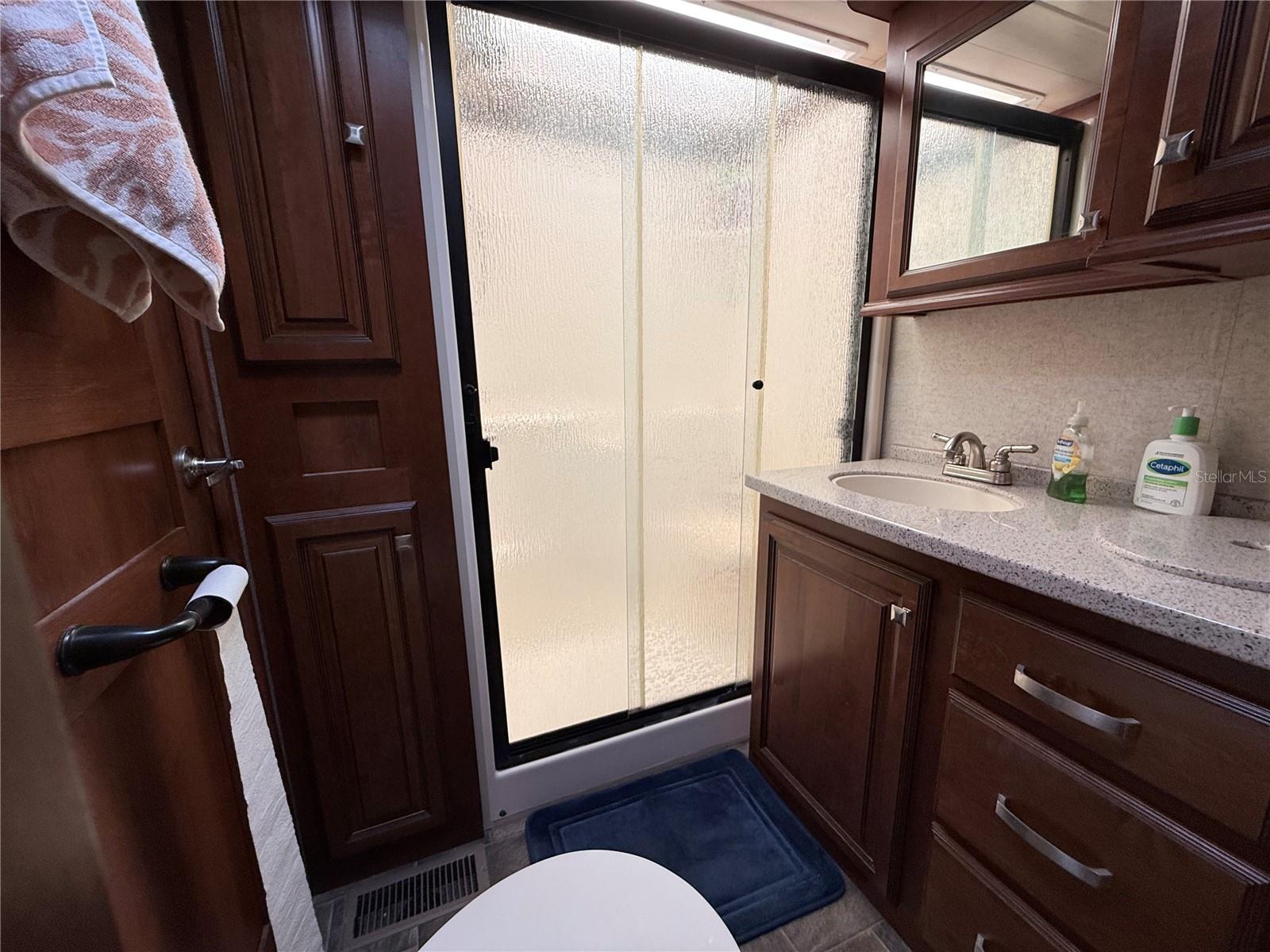 2853 NE 104TH TER, SILVER SPRINGS, FL, 34488