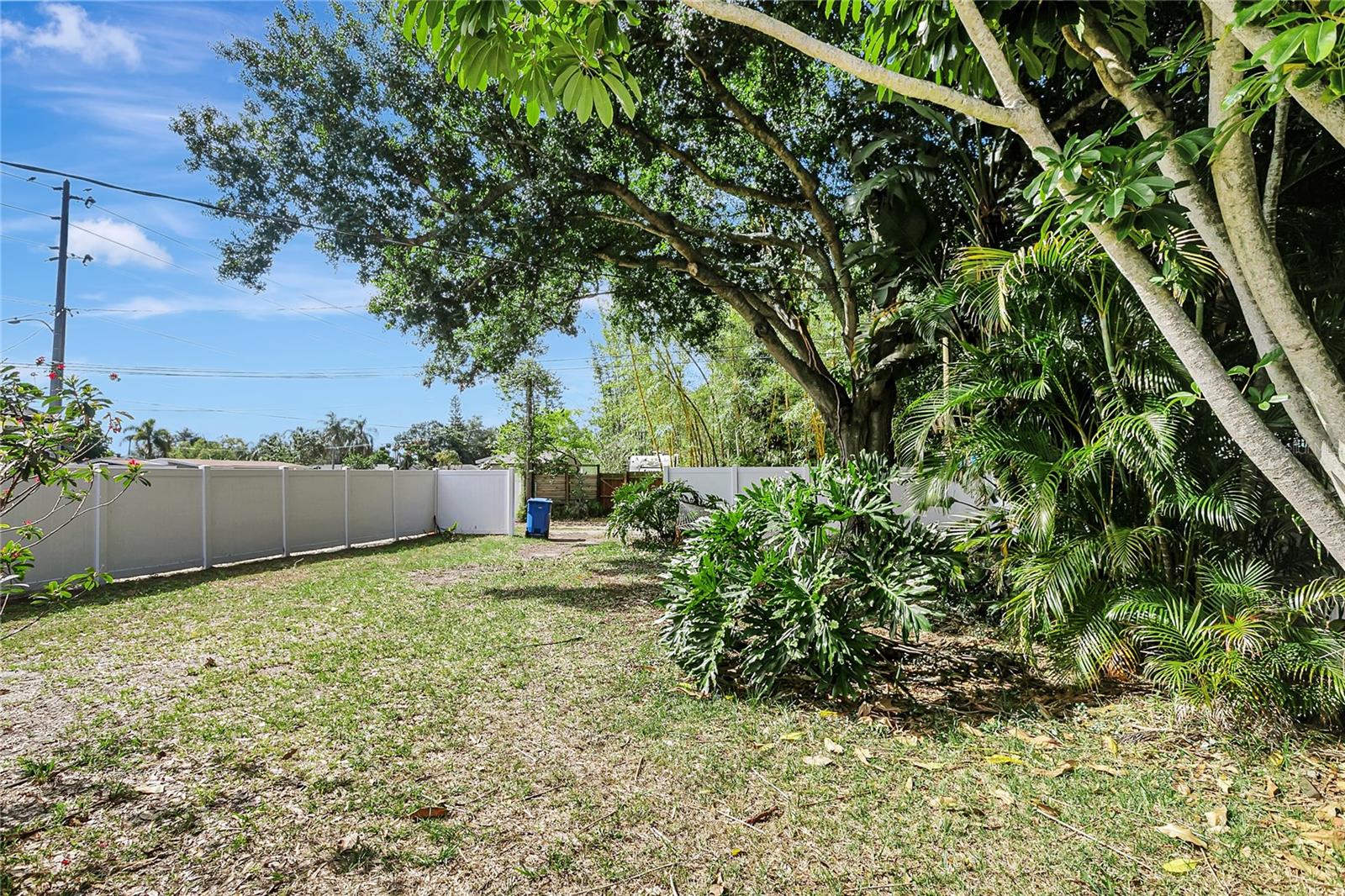 4012 12TH AVE N, ST PETERSBURG, FL, 33713