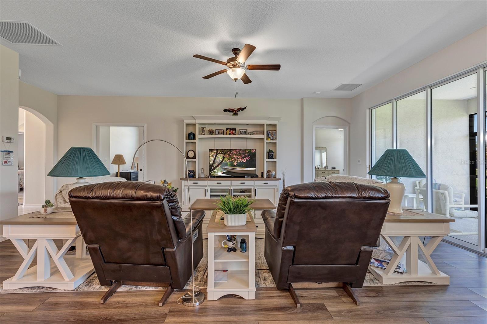 4270 JAMES RIVER CIR, LEESBURG, FL, 34748