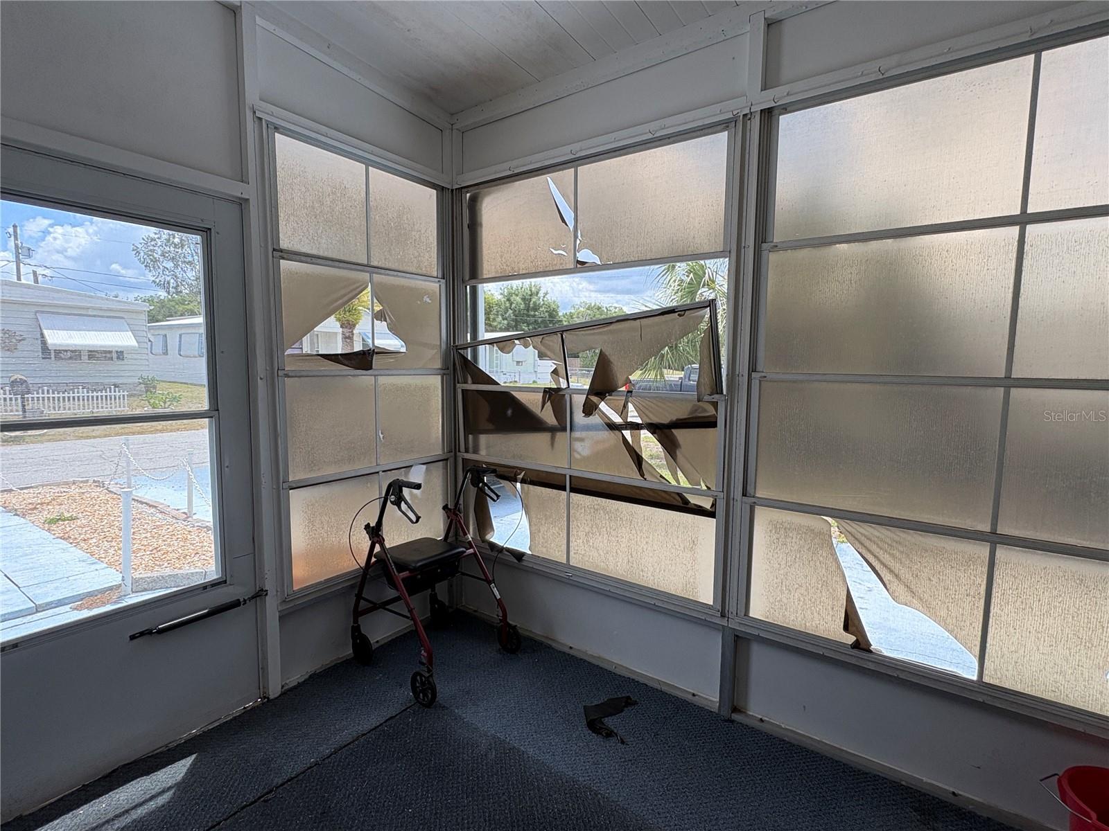 6605 DURIAN TRL, NEW PORT RICHEY, FL, 34653