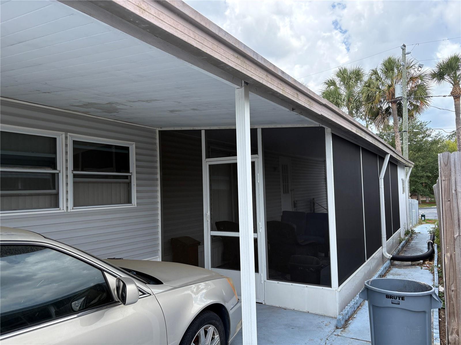 6605 DURIAN TRL, NEW PORT RICHEY, FL, 34653