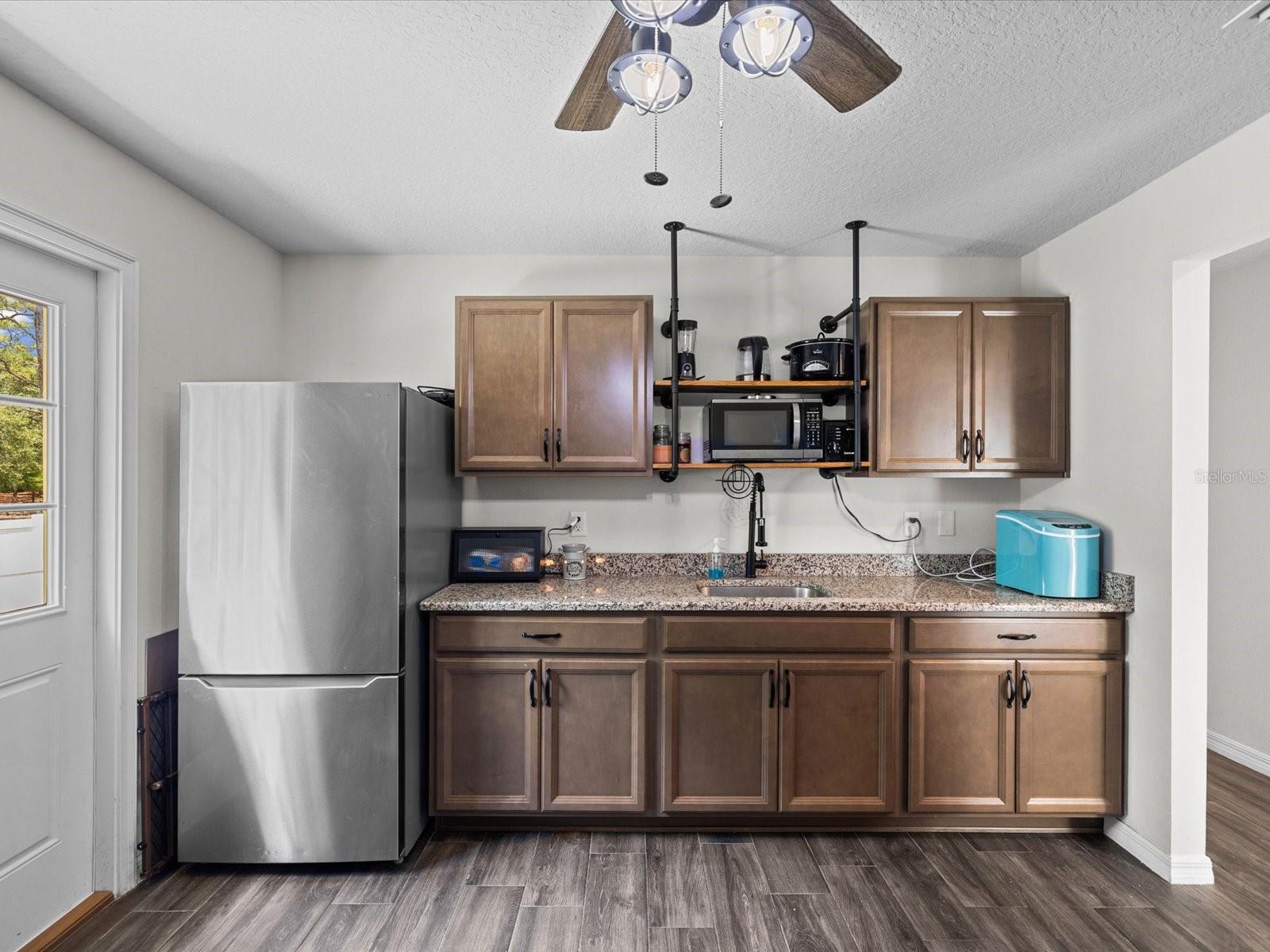 11051 MIRAGE AVE, WEEKI WACHEE, FL, 34614