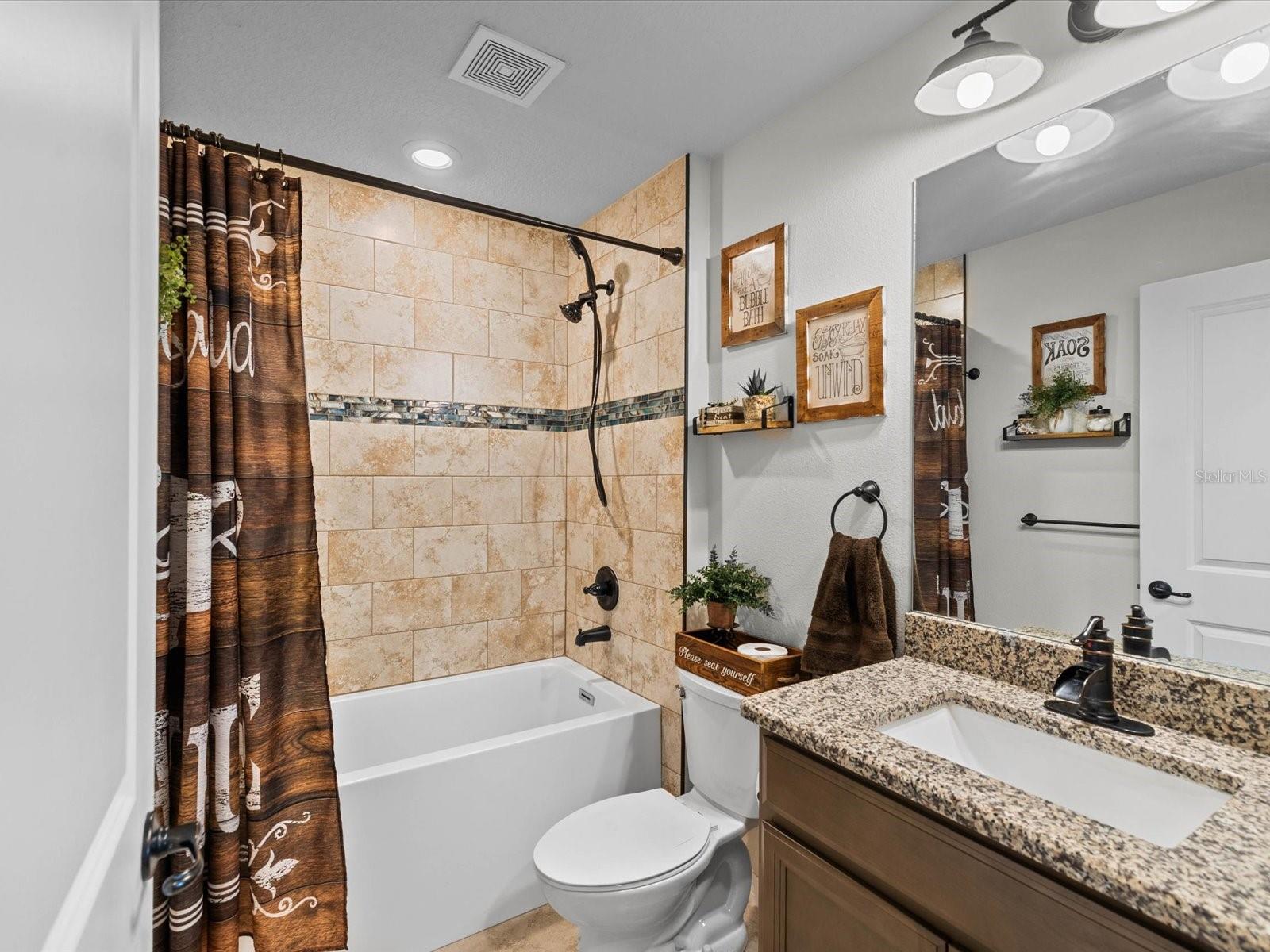 11051 MIRAGE AVE, WEEKI WACHEE, FL, 34614
