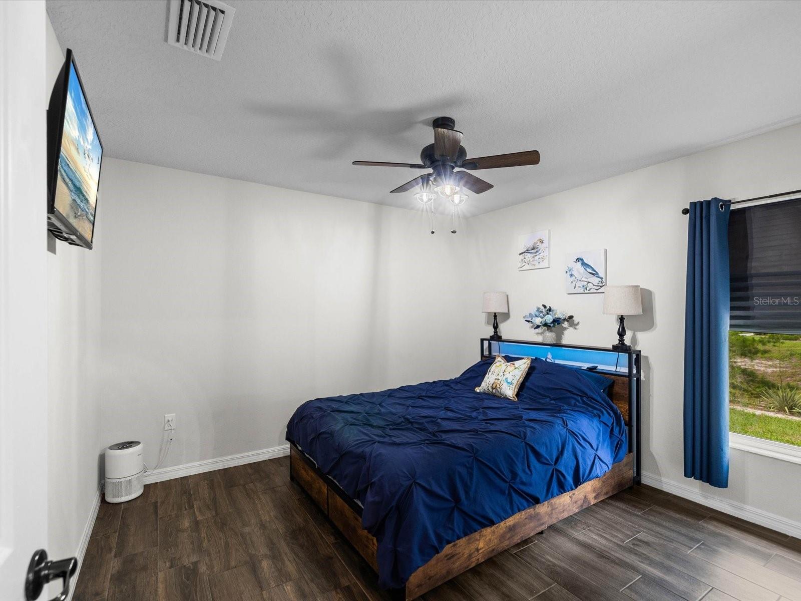 11051 MIRAGE AVE, WEEKI WACHEE, FL, 34614