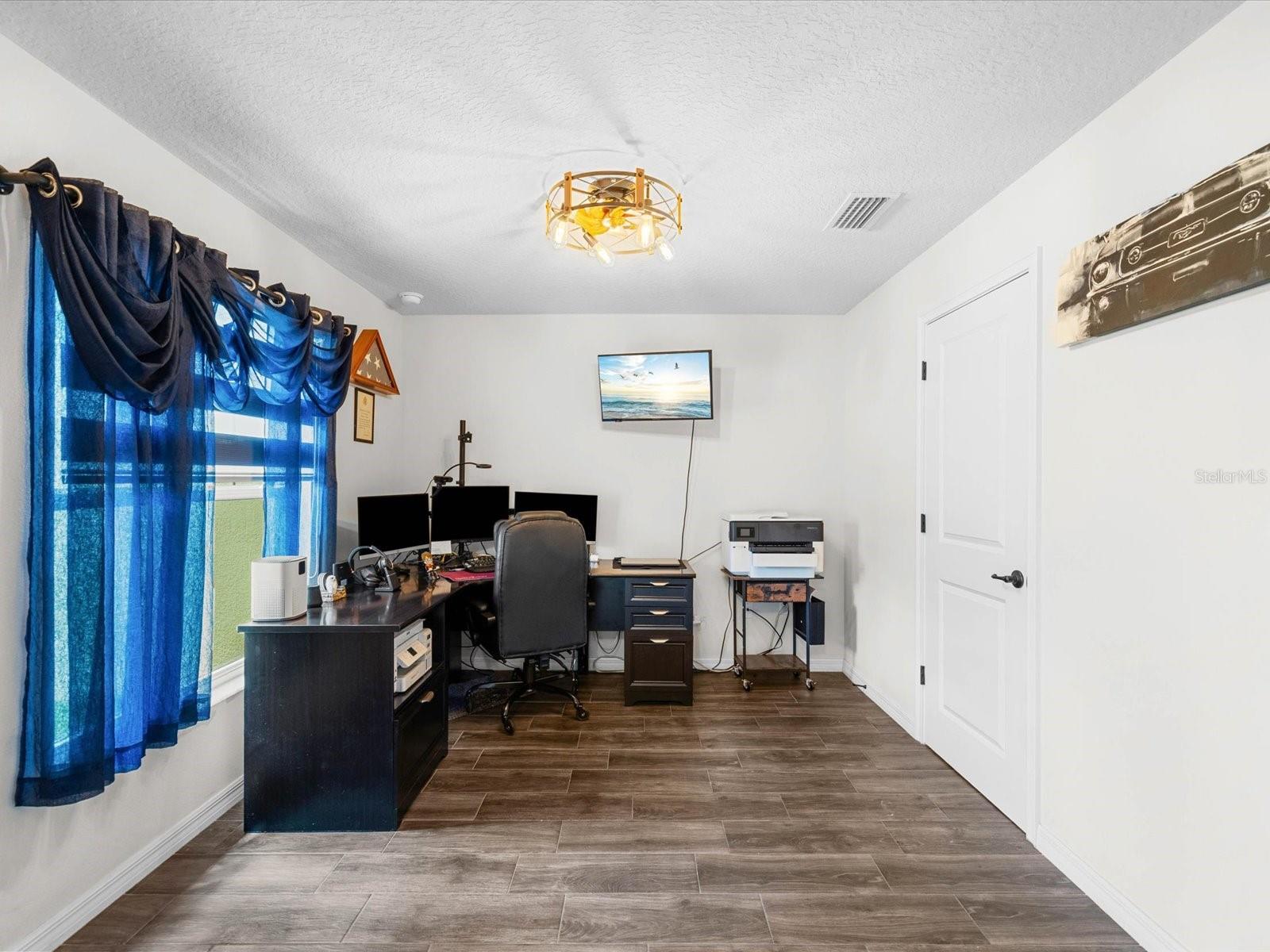 11051 MIRAGE AVE, WEEKI WACHEE, FL, 34614