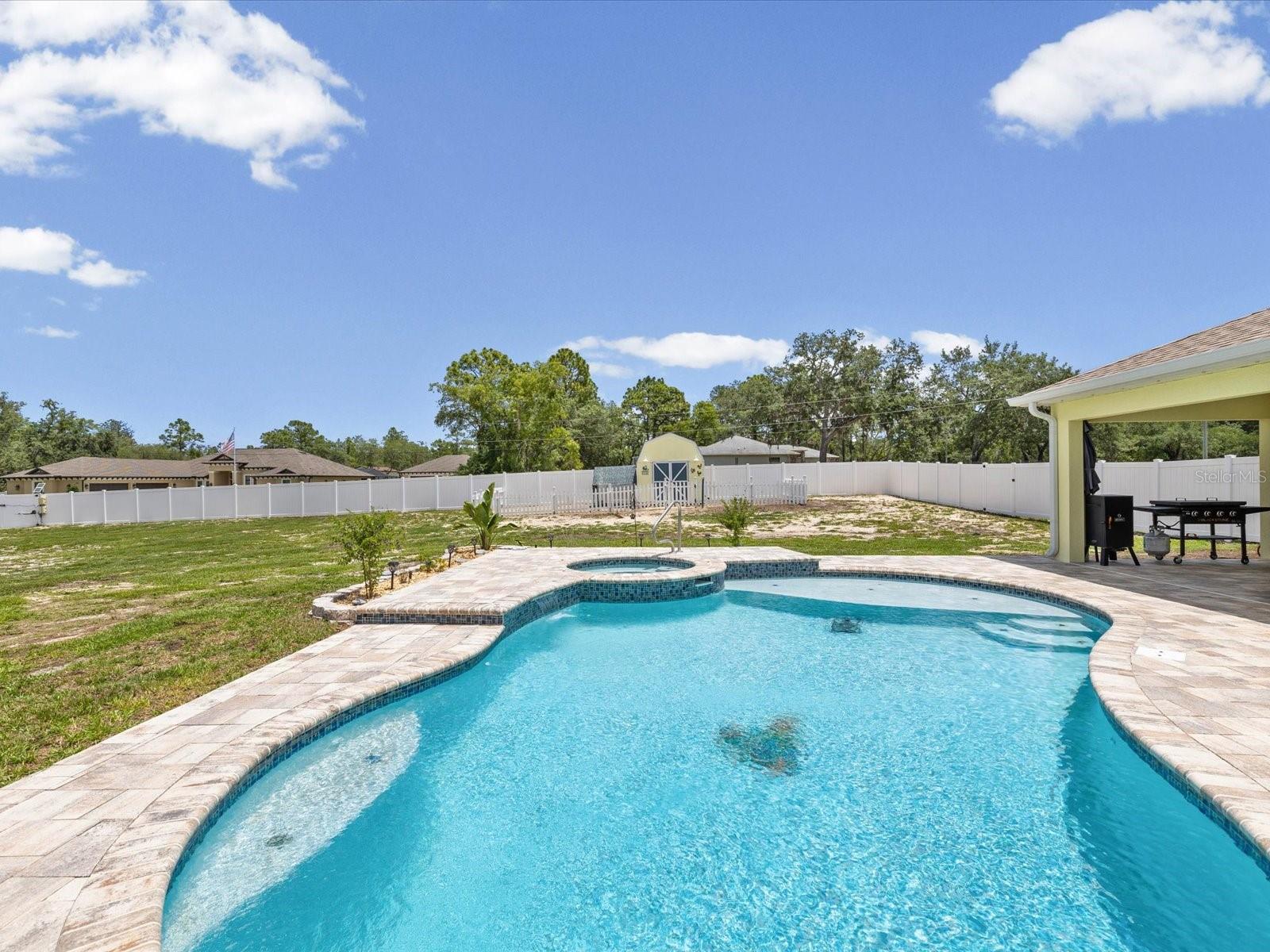 11051 MIRAGE AVE, WEEKI WACHEE, FL, 34614