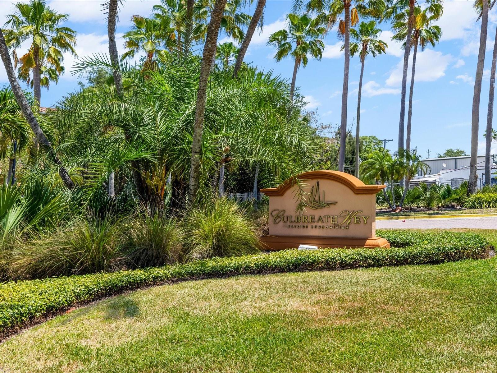 5000 CULBREATH KEY WAY #9-215, TAMPA, FL, 33611