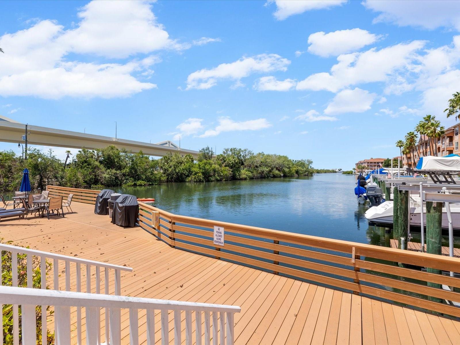 5000 CULBREATH KEY WAY #9-215, TAMPA, FL, 33611
