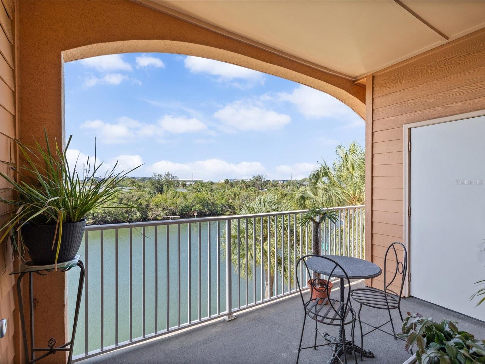 5000 CULBREATH KEY WAY #9-215, TAMPA, FL, 33611