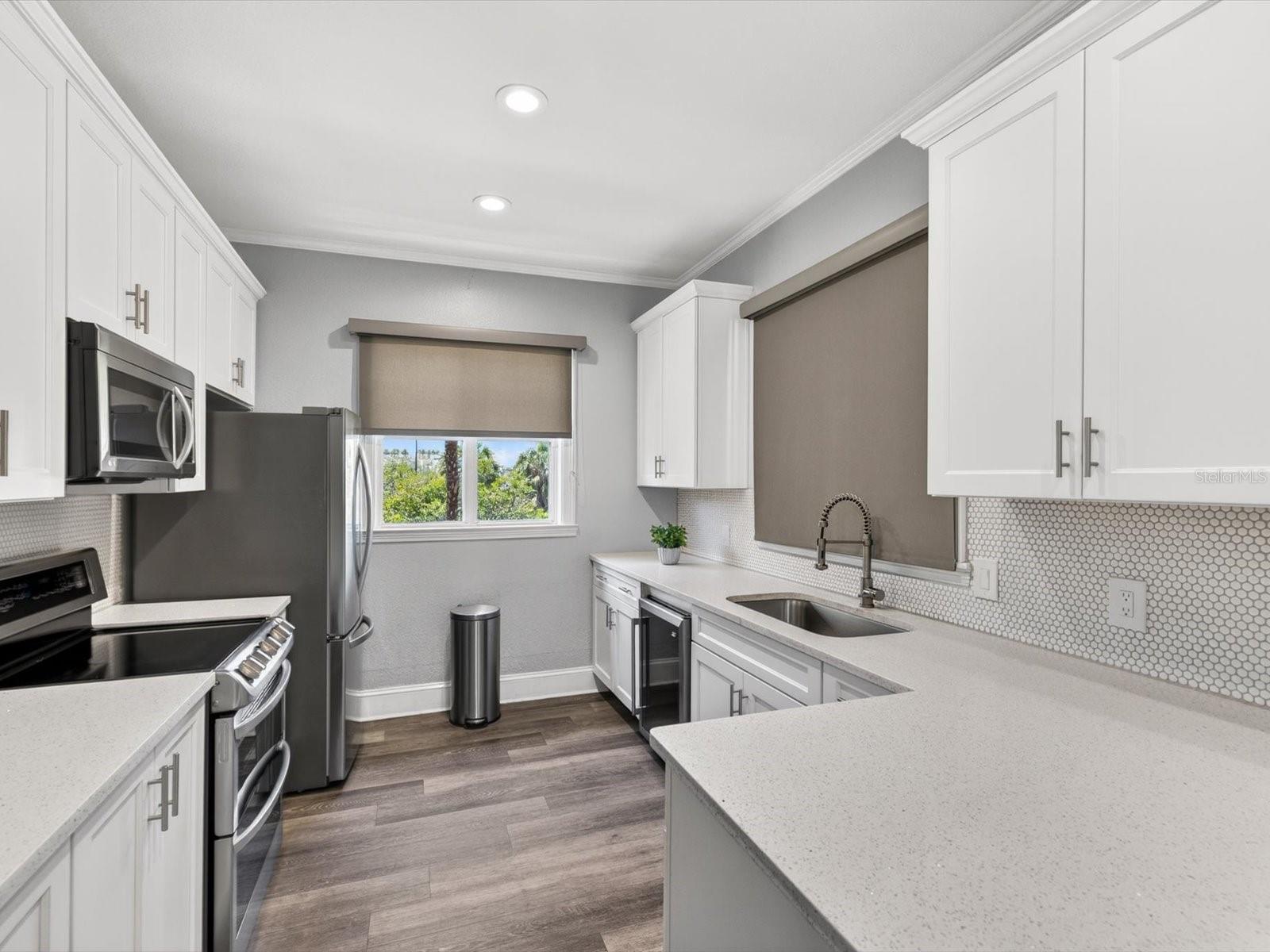 5000 CULBREATH KEY WAY #9-215, TAMPA, FL, 33611