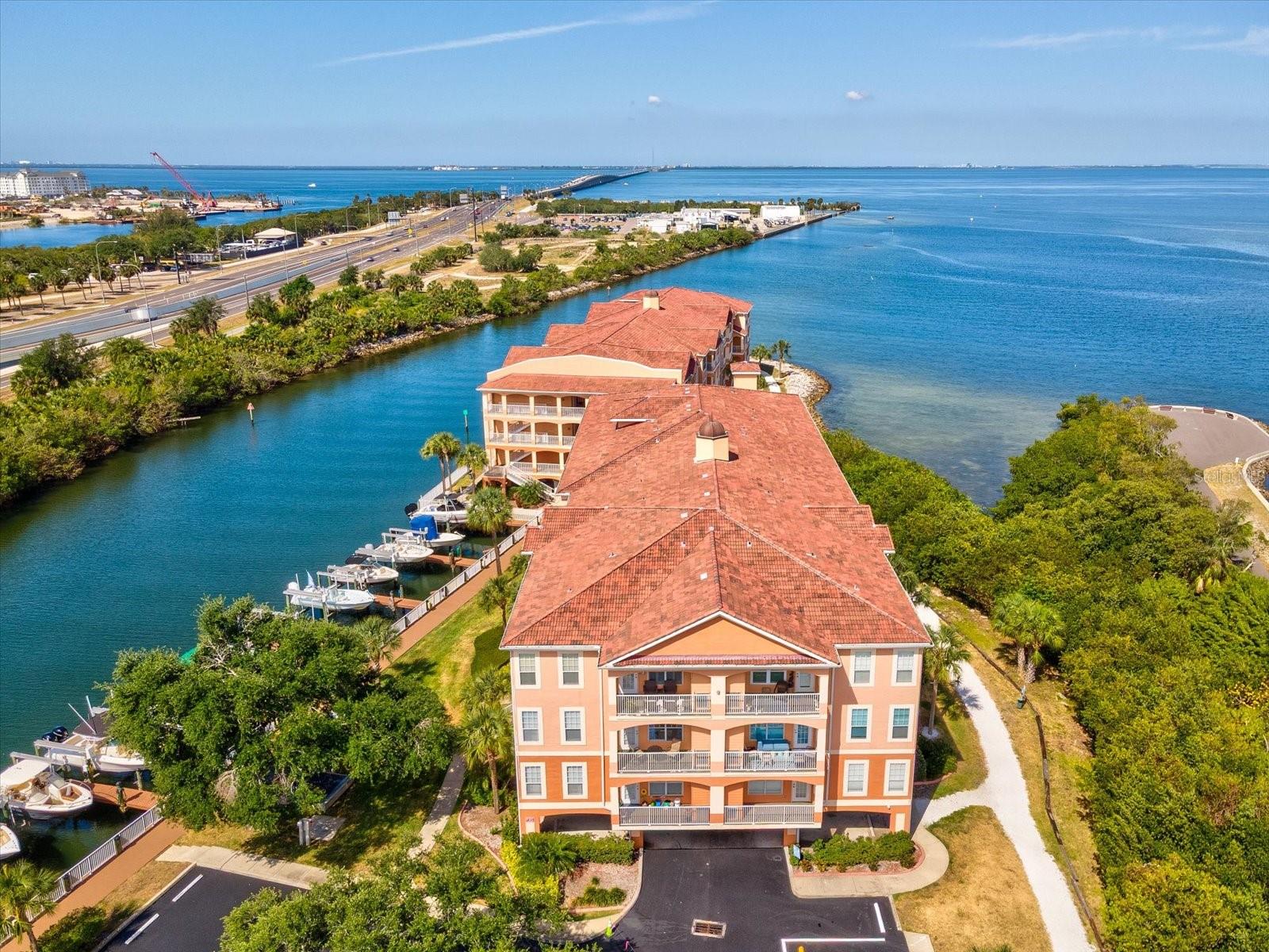 5000 CULBREATH KEY WAY #9-215, TAMPA, FL, 33611