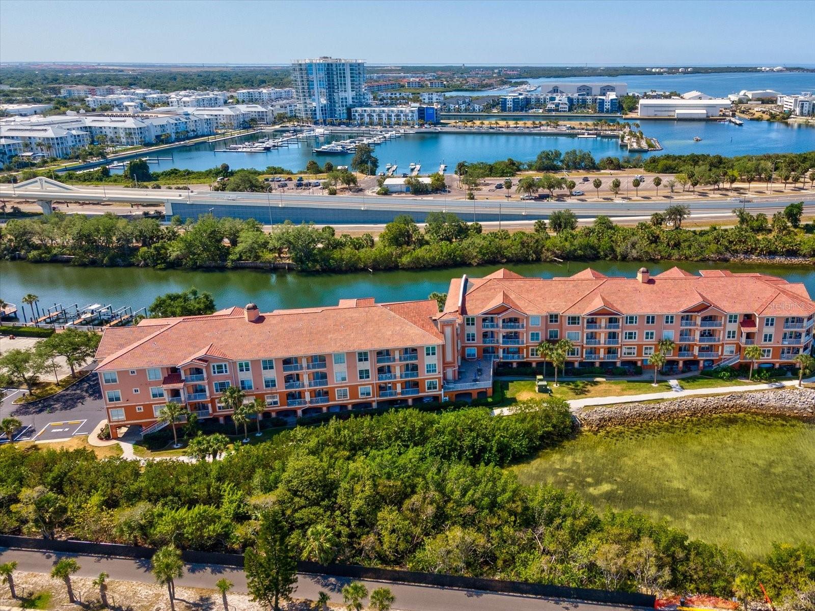 5000 CULBREATH KEY WAY #9-215, TAMPA, FL, 33611
