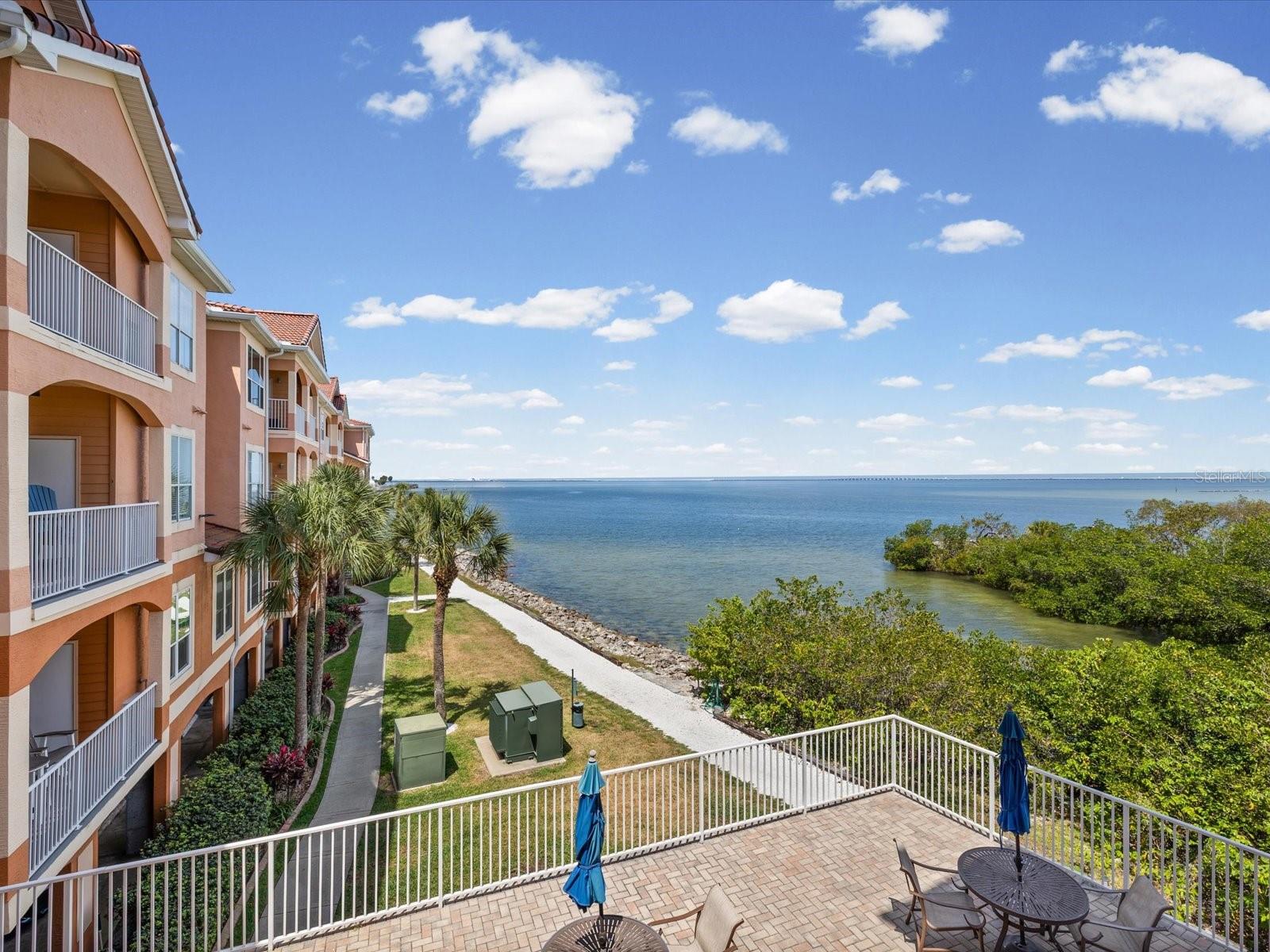 5000 CULBREATH KEY WAY #9-215, TAMPA, FL, 33611