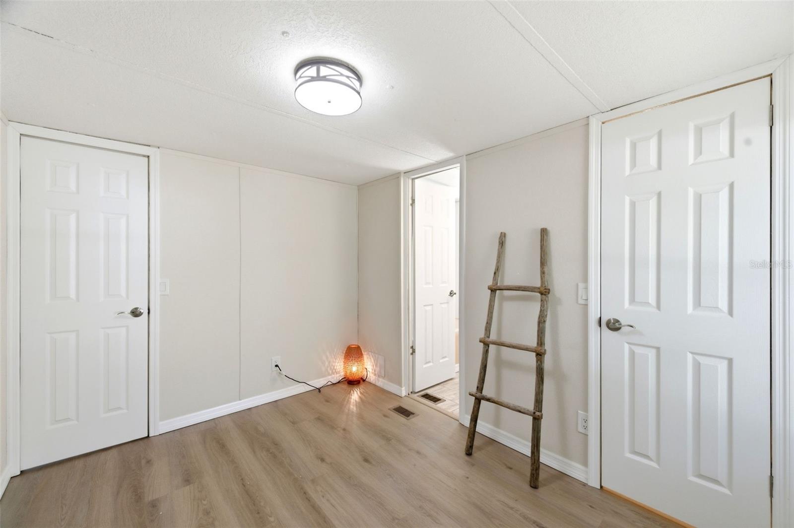 12449 EAGLE LAKE AVE, NEW PORT RICHEY, FL, 34654
