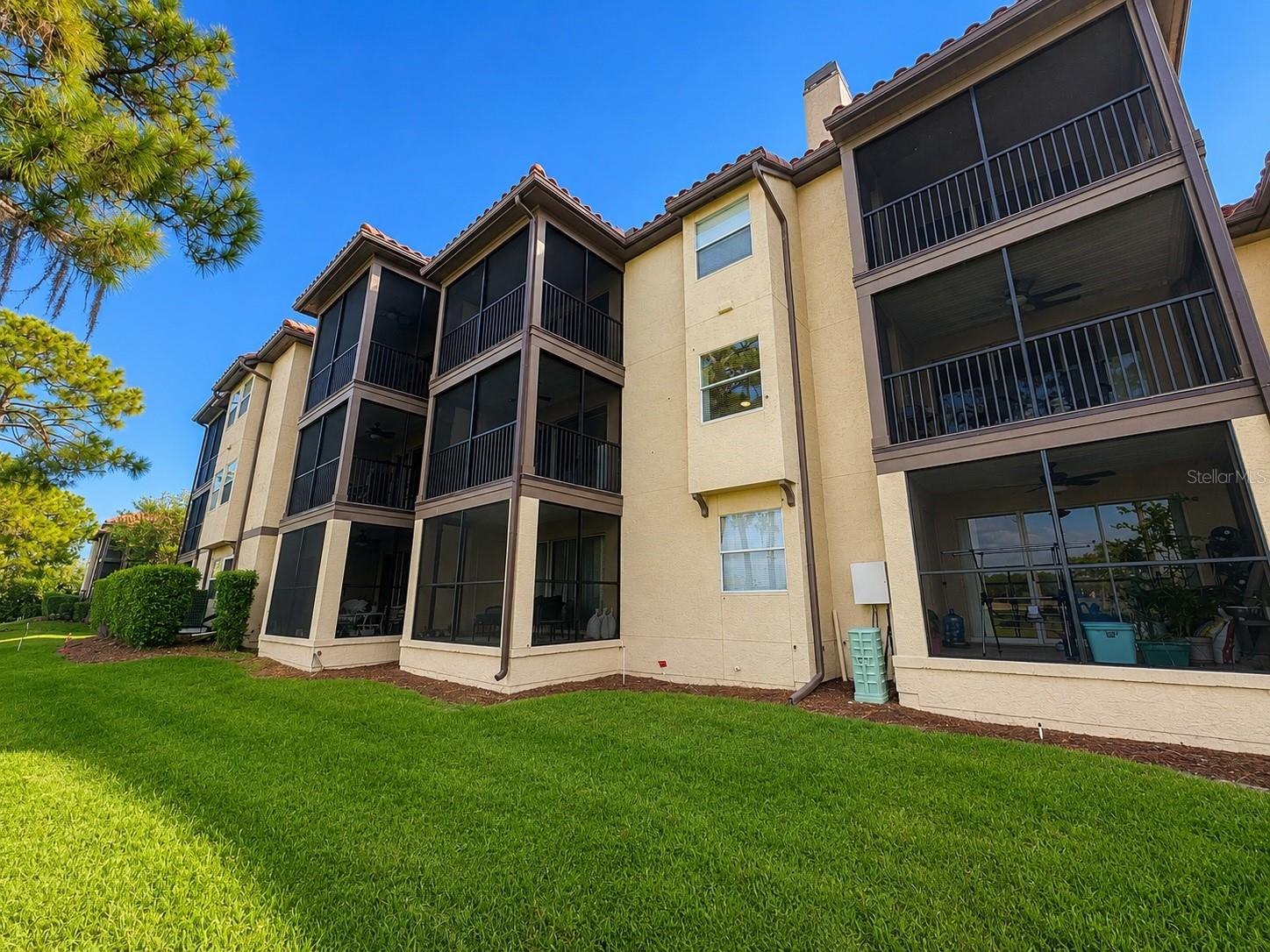 2400 FEATHER SOUND DR #223, CLEARWATER, FL, 33762