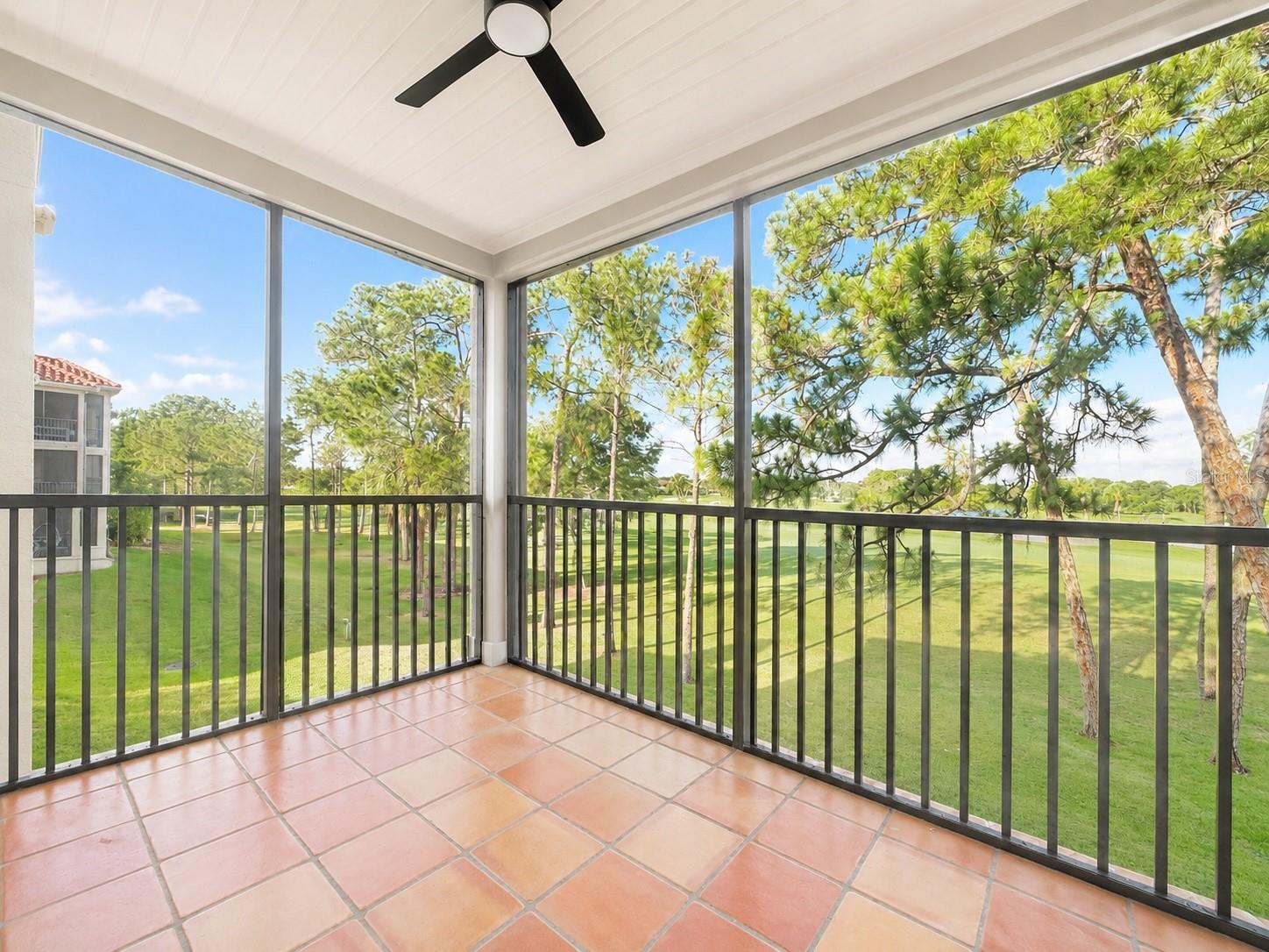 2400 FEATHER SOUND DR #223, CLEARWATER, FL, 33762