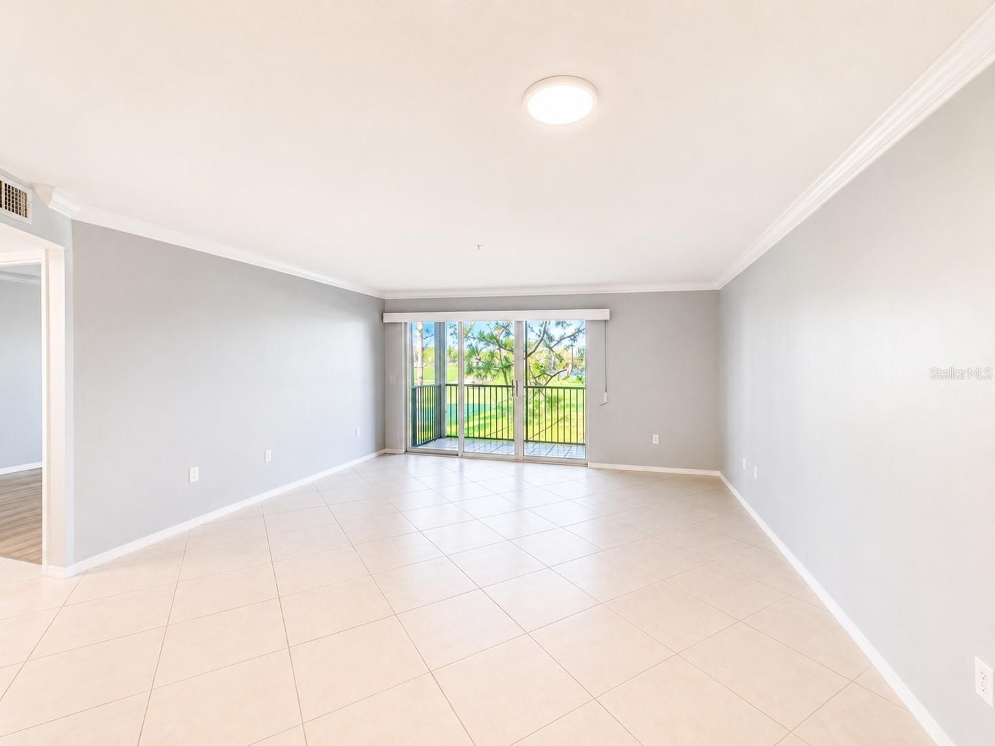 2400 FEATHER SOUND DR #223, CLEARWATER, FL, 33762
