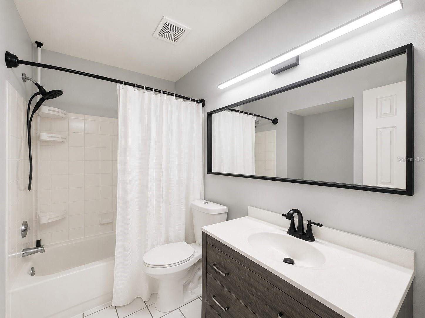 2400 FEATHER SOUND DR #223, CLEARWATER, FL, 33762