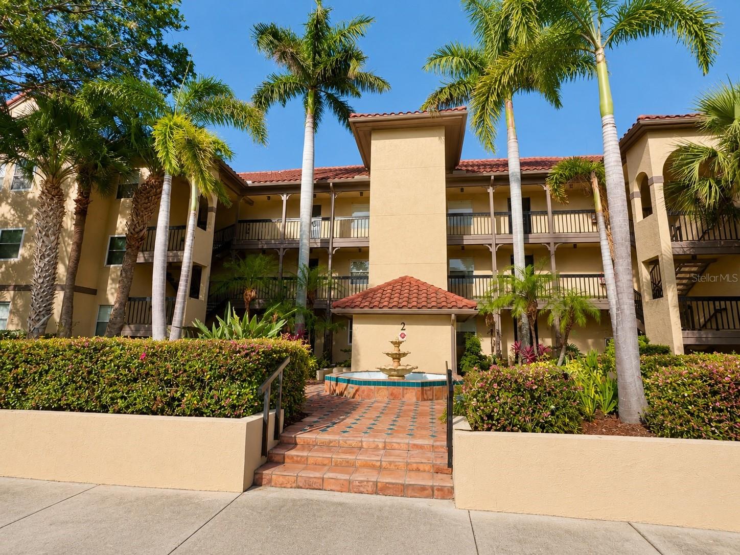2400 FEATHER SOUND DR #223, CLEARWATER, FL, 33762