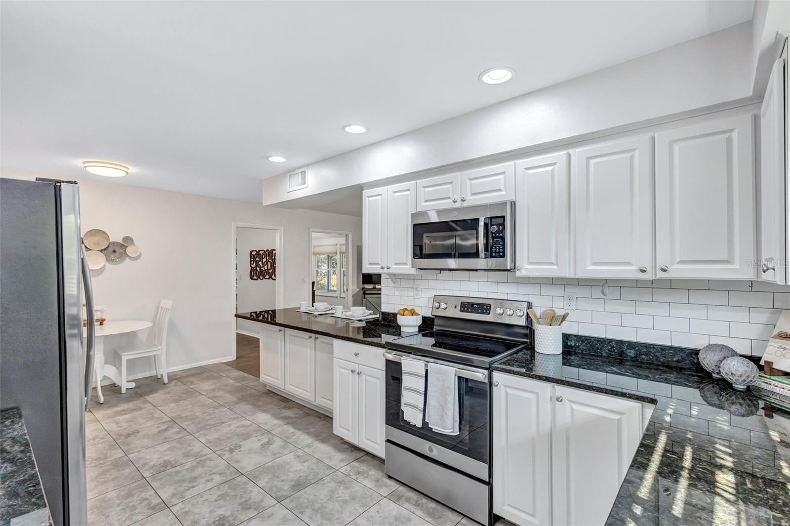 904 LA JOLLA AVE, SUN CITY CENTER, FL, 33573