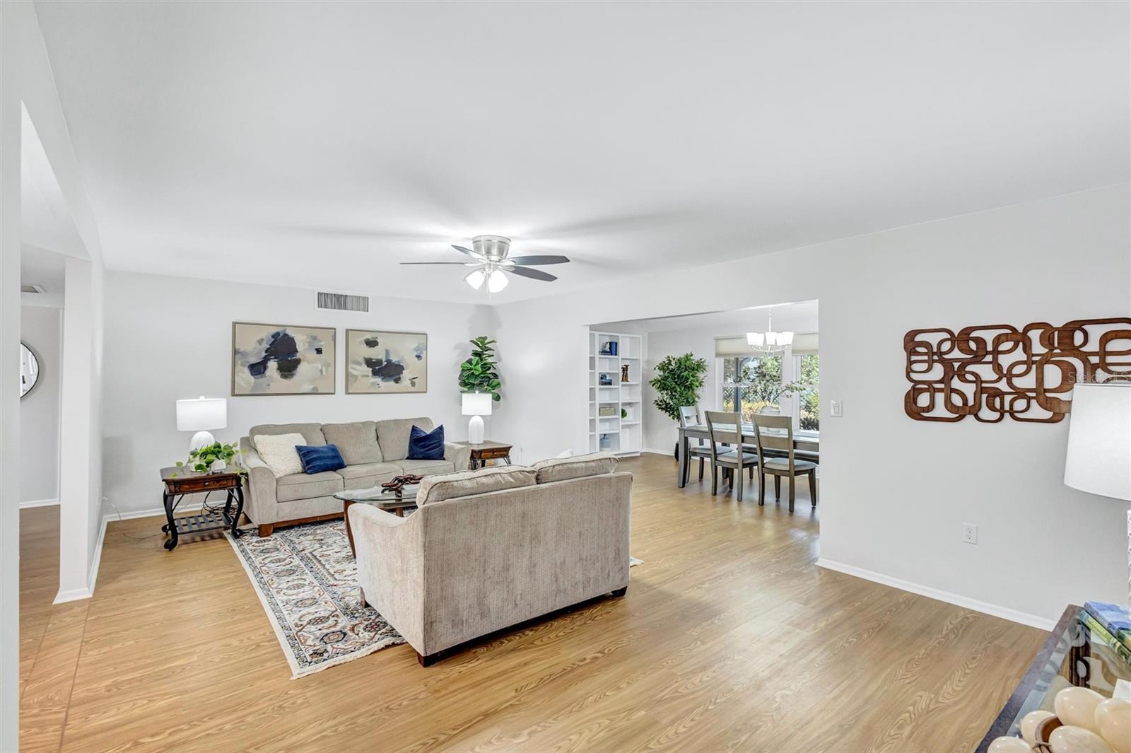 904 LA JOLLA AVE, SUN CITY CENTER, FL, 33573