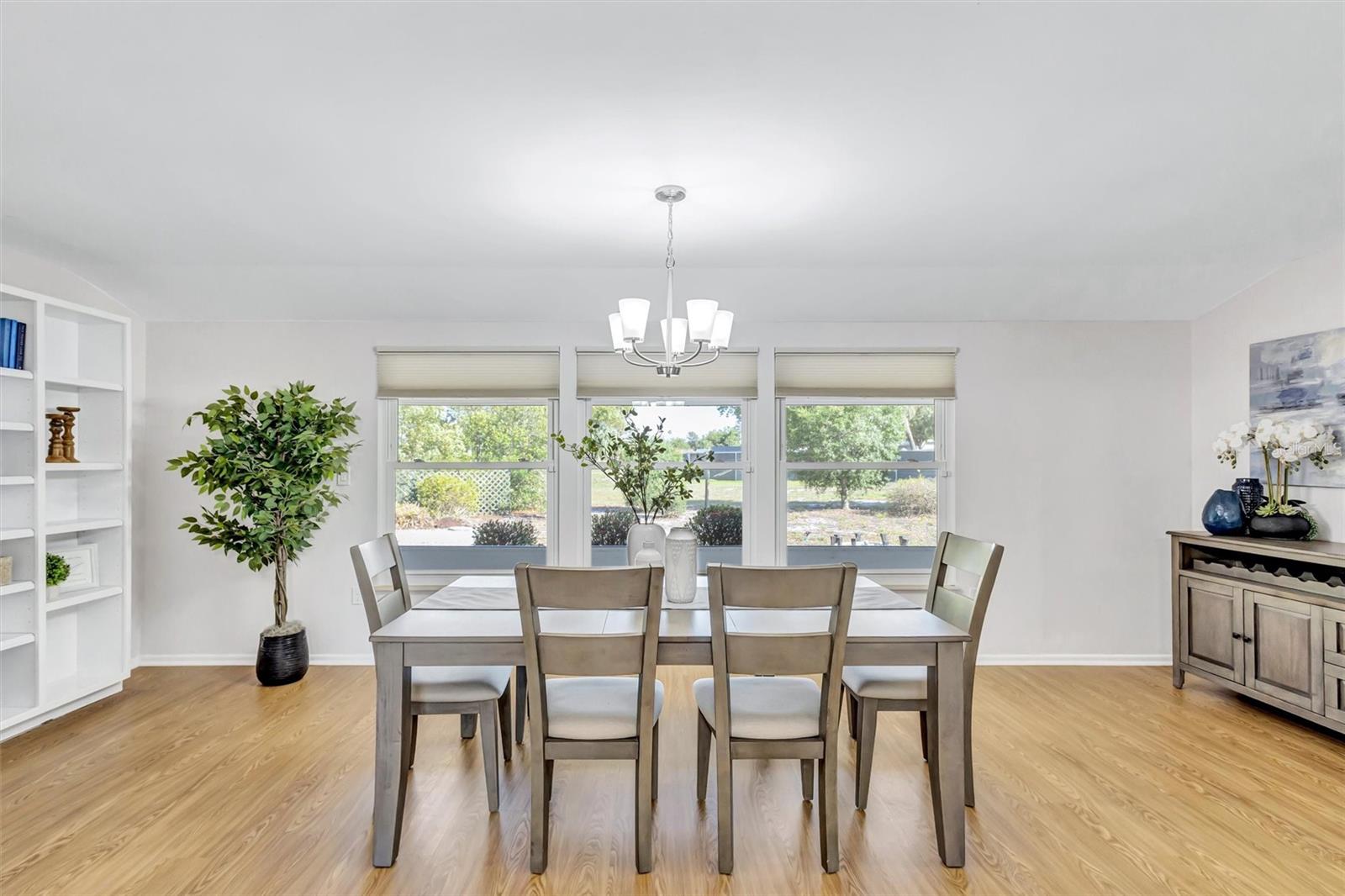 904 LA JOLLA AVE, SUN CITY CENTER, FL, 33573