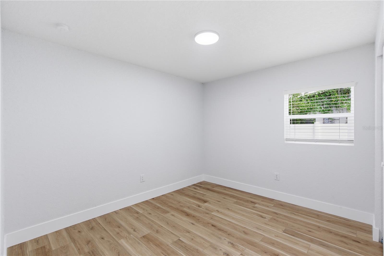 10003 N 24TH ST, TAMPA, FL, 33612